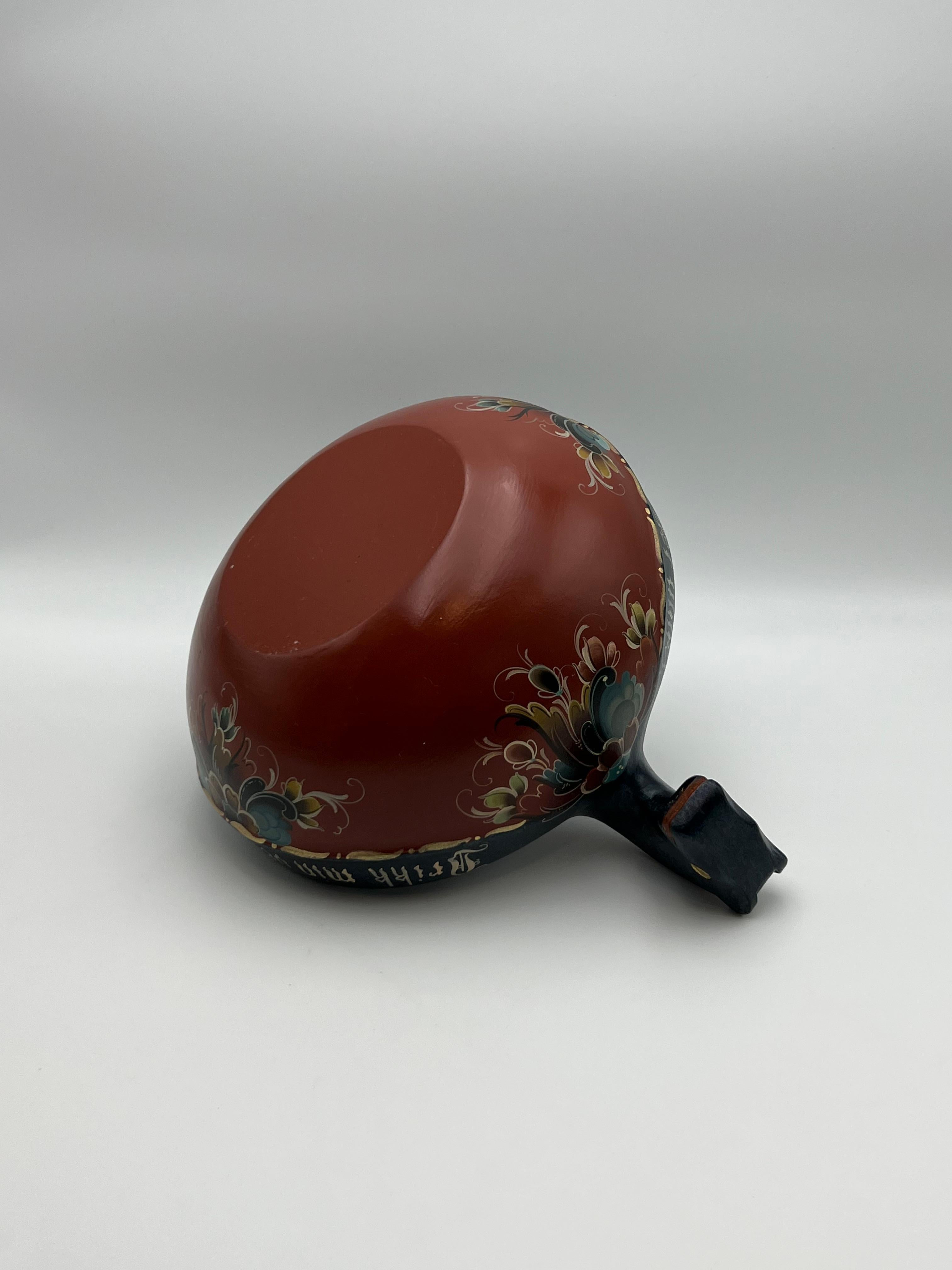 Bol à bière norvégien Rosemaling / Kjenge, art populaire peint à la main, 1999 en vente 4