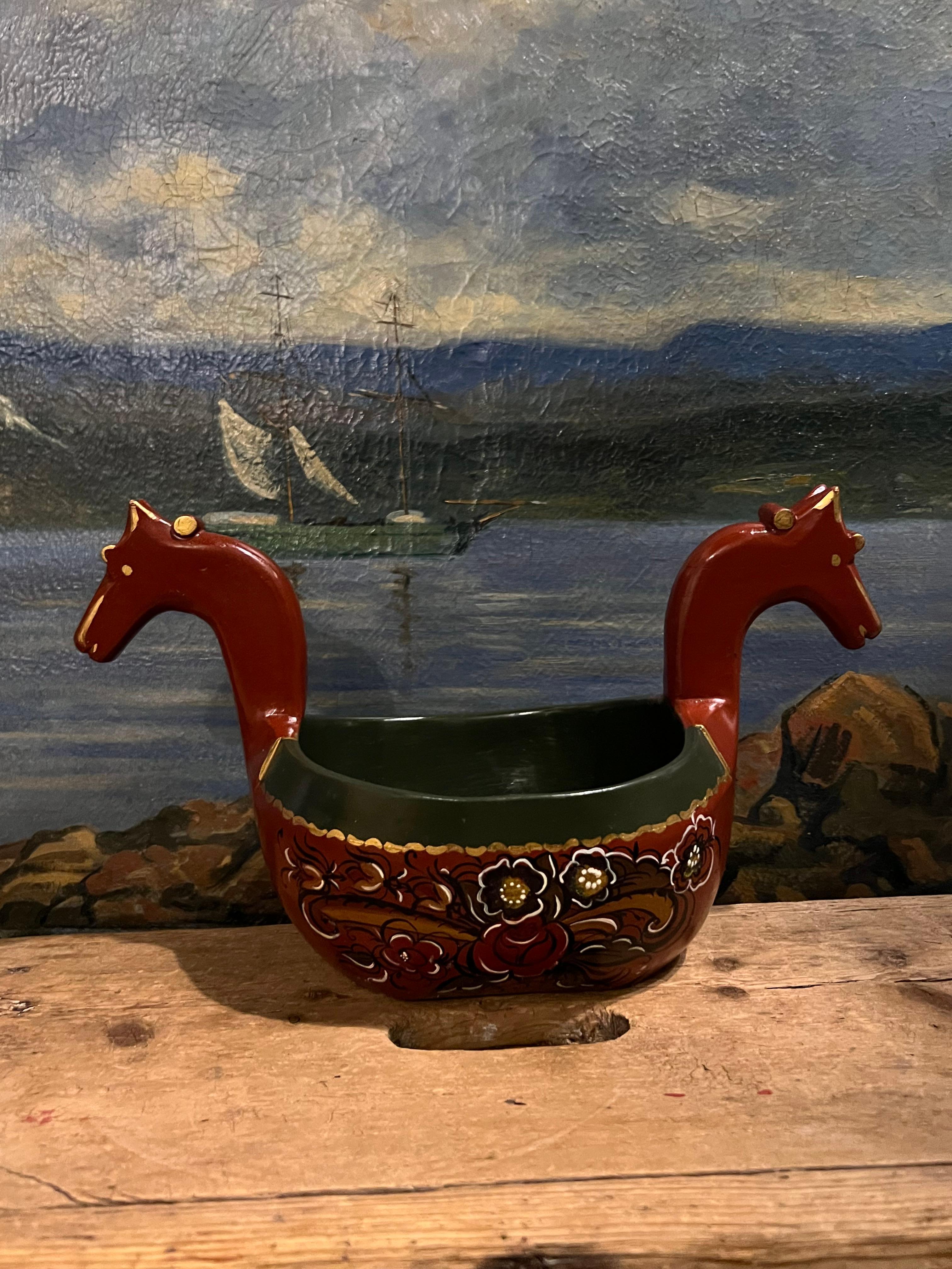 Bol à bière norvégien Rosemaling (Kjenge) - Art populaire peint à la main, 1991 Bon état - En vente à Skien, NO