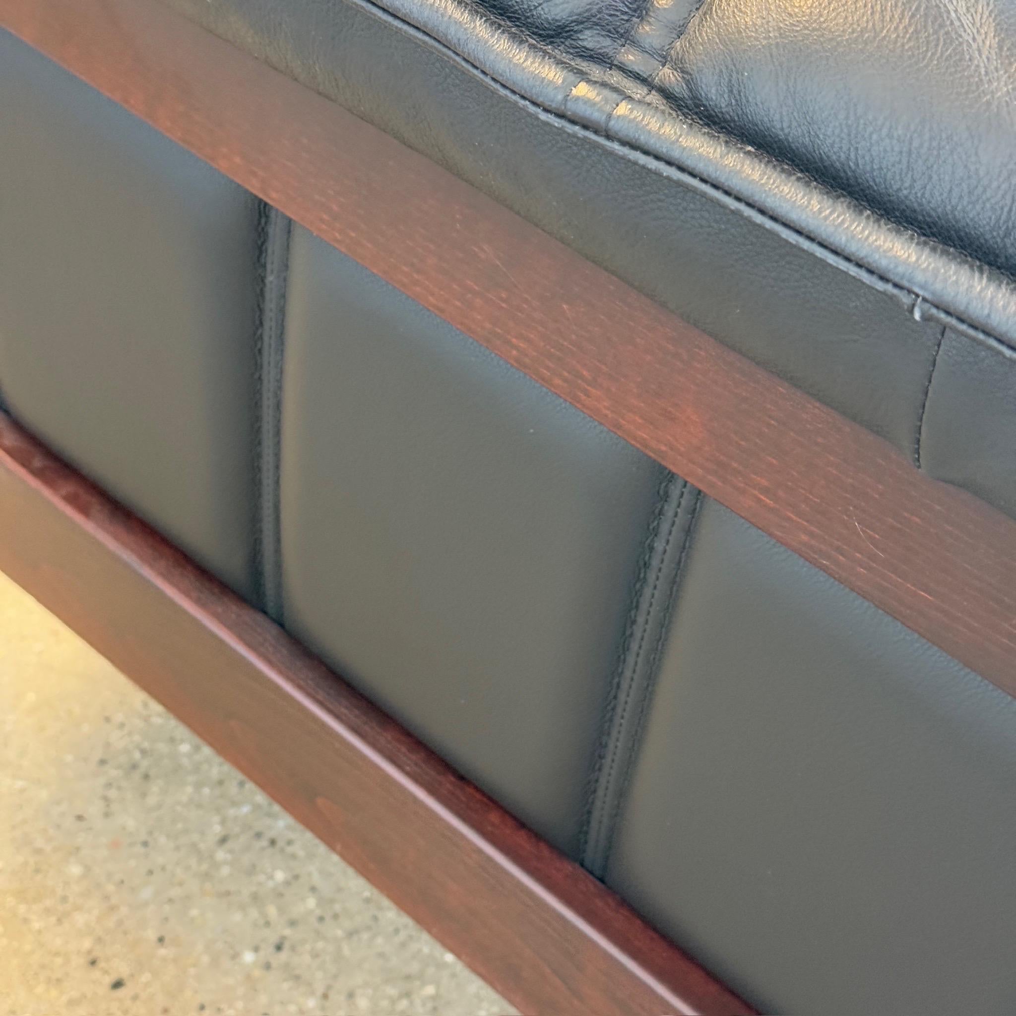 Late 20th Century Norwegian Rosewood Black Leather Sofa by Ekornes