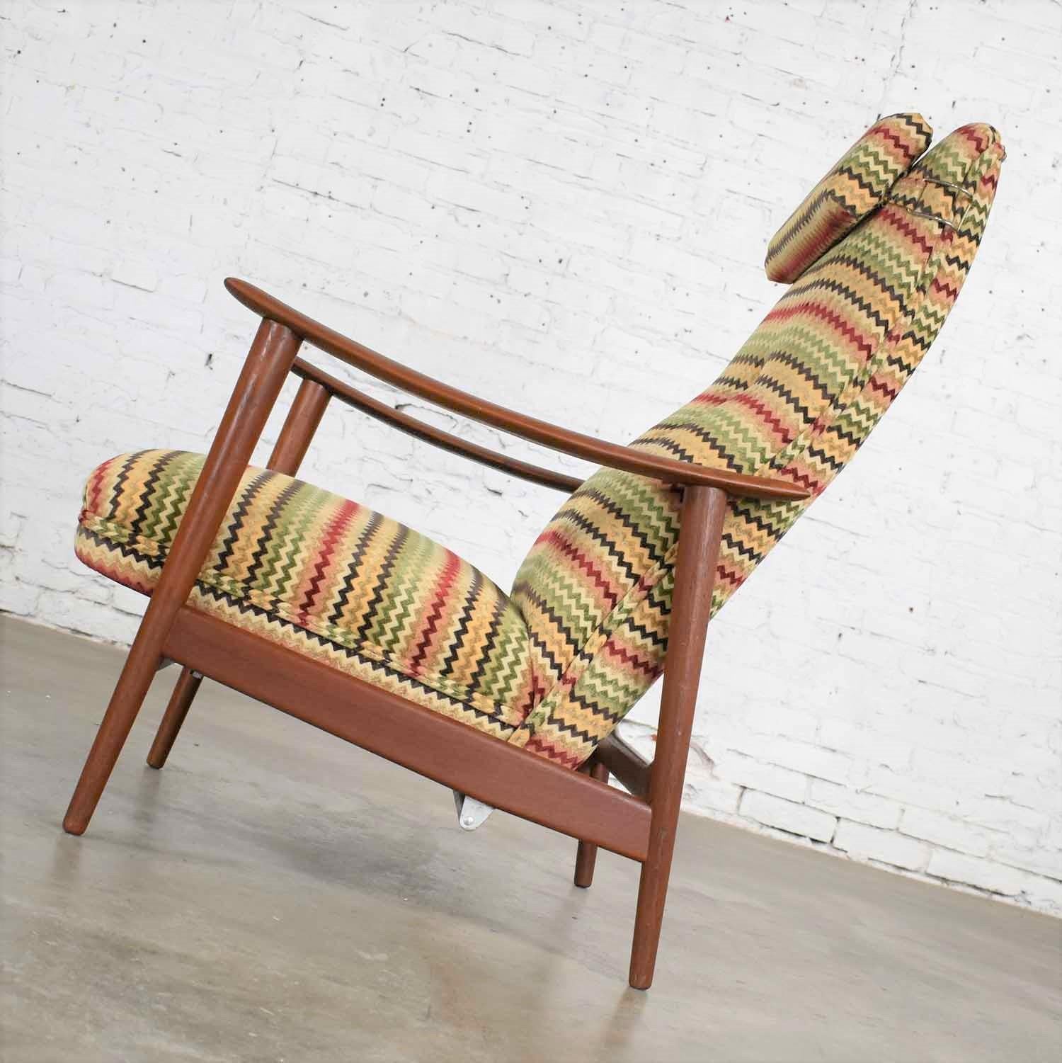 Norwegian Scandinavian Modern High Back Reclining Lounge Chair Attr Arnt Lande In Good Condition In Topeka, KS