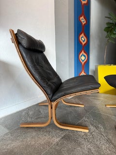 Norwegian "Siesta" Lounge Chair and Ottoman Designed by Ingmar Relling