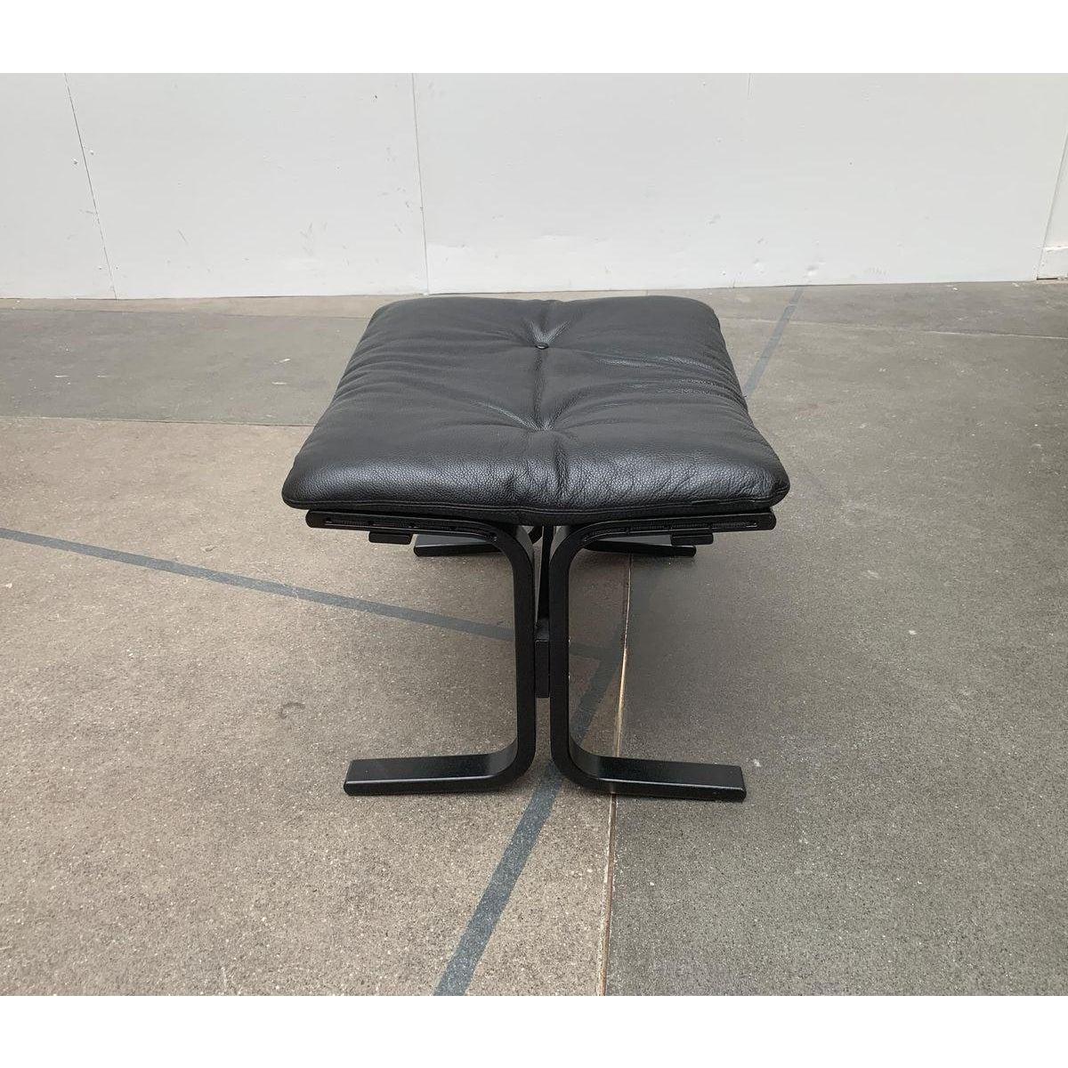 Leather Norwegian Siesta Lounge Chair Ottomane Footstool by Ingmar Relling for Rybo For Sale