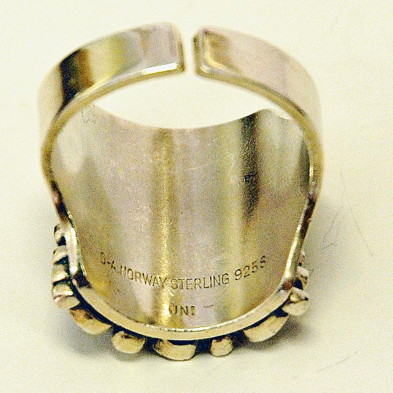Mid-20th Century Norwegian Silverring with Circles by Marianne Berg for Uni-David Andersen, 1960s