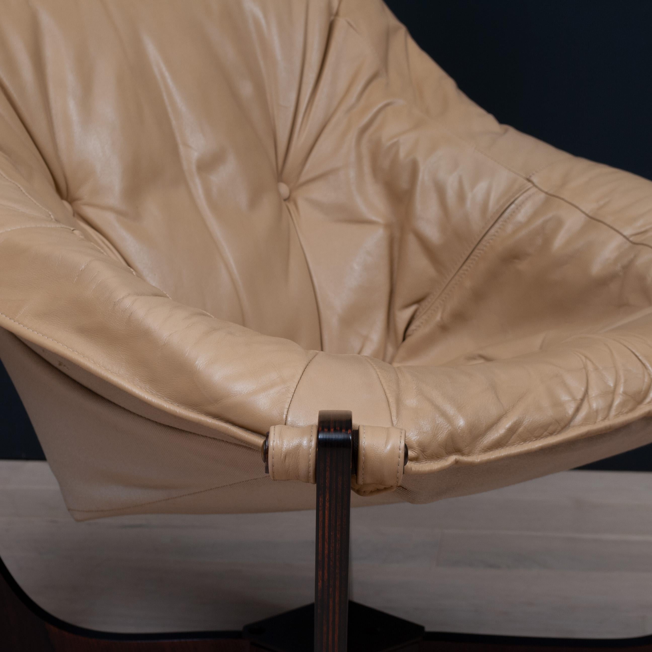 Scandinavian Modern Norwegian Space-Age Leather Chair