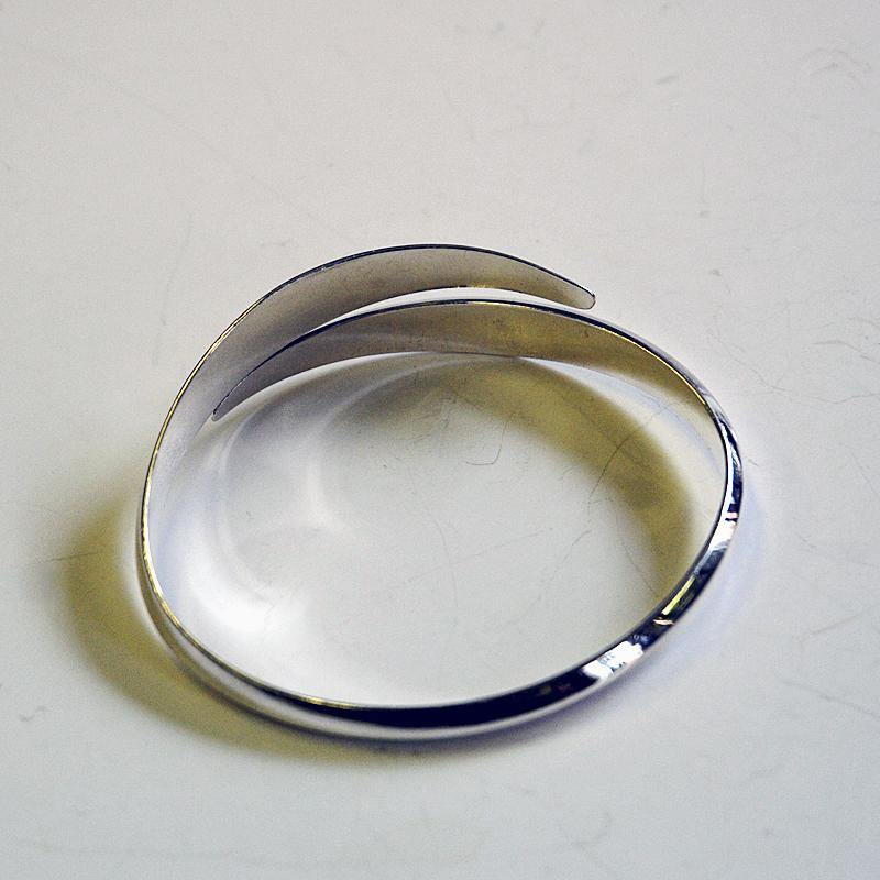 Norwegian Sterling Silver Bangle Bracelet by David-Andersen 1960s In Good Condition For Sale In Stockholm, SE