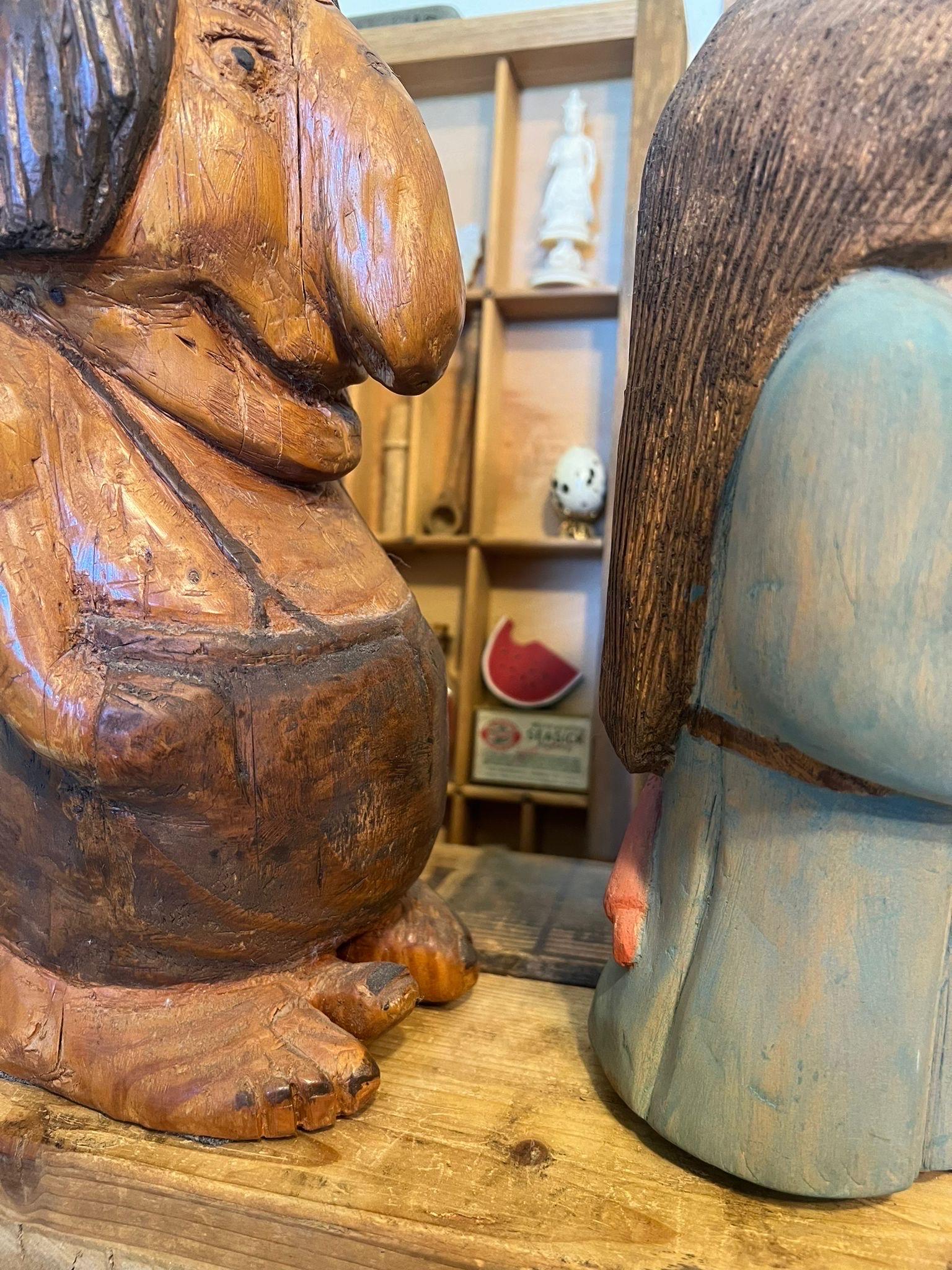 Figuras de Hombre y Mujer de Estilo Noruego Talladas a Mano en venta 2