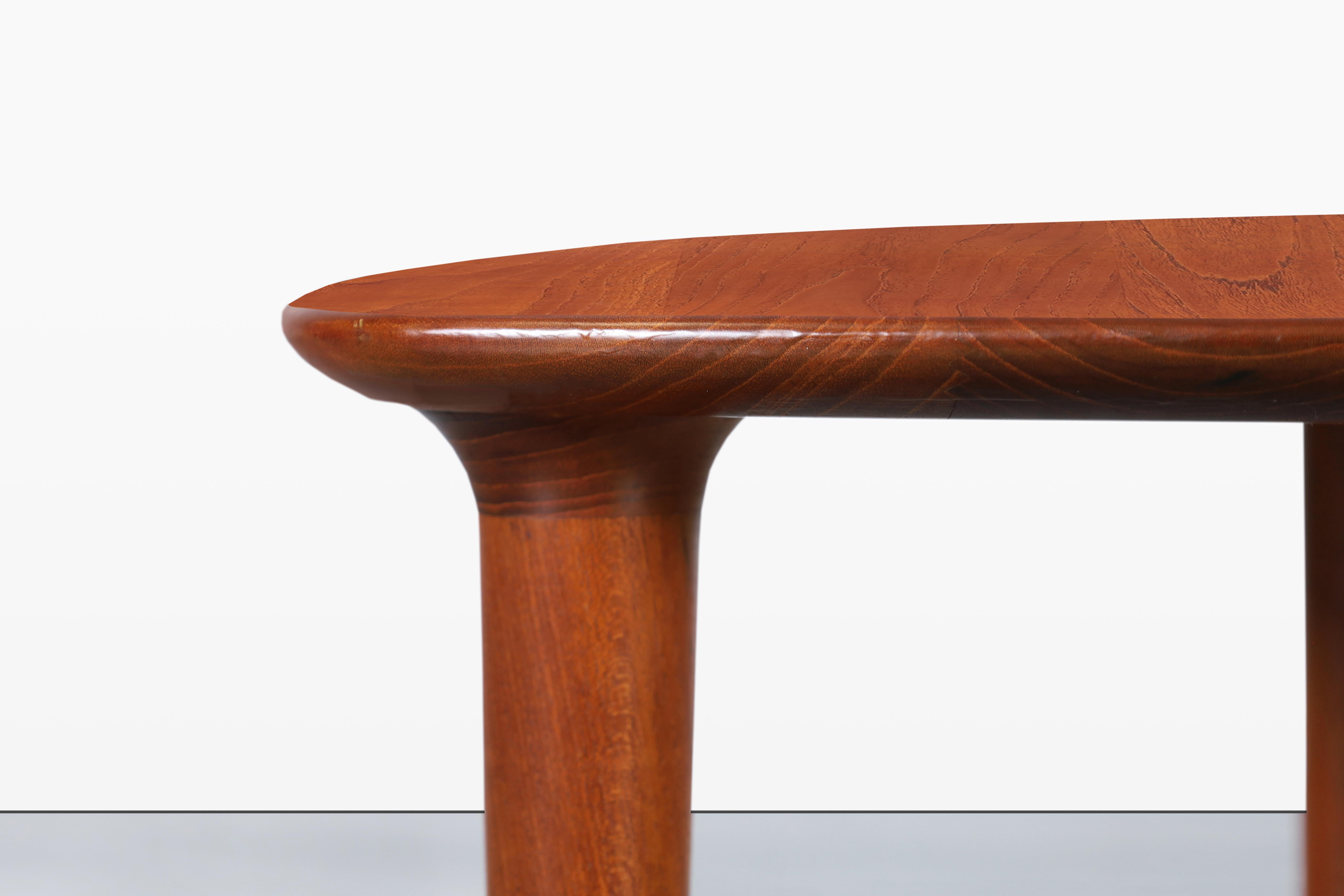 Mesa auxiliar de teca noruega 