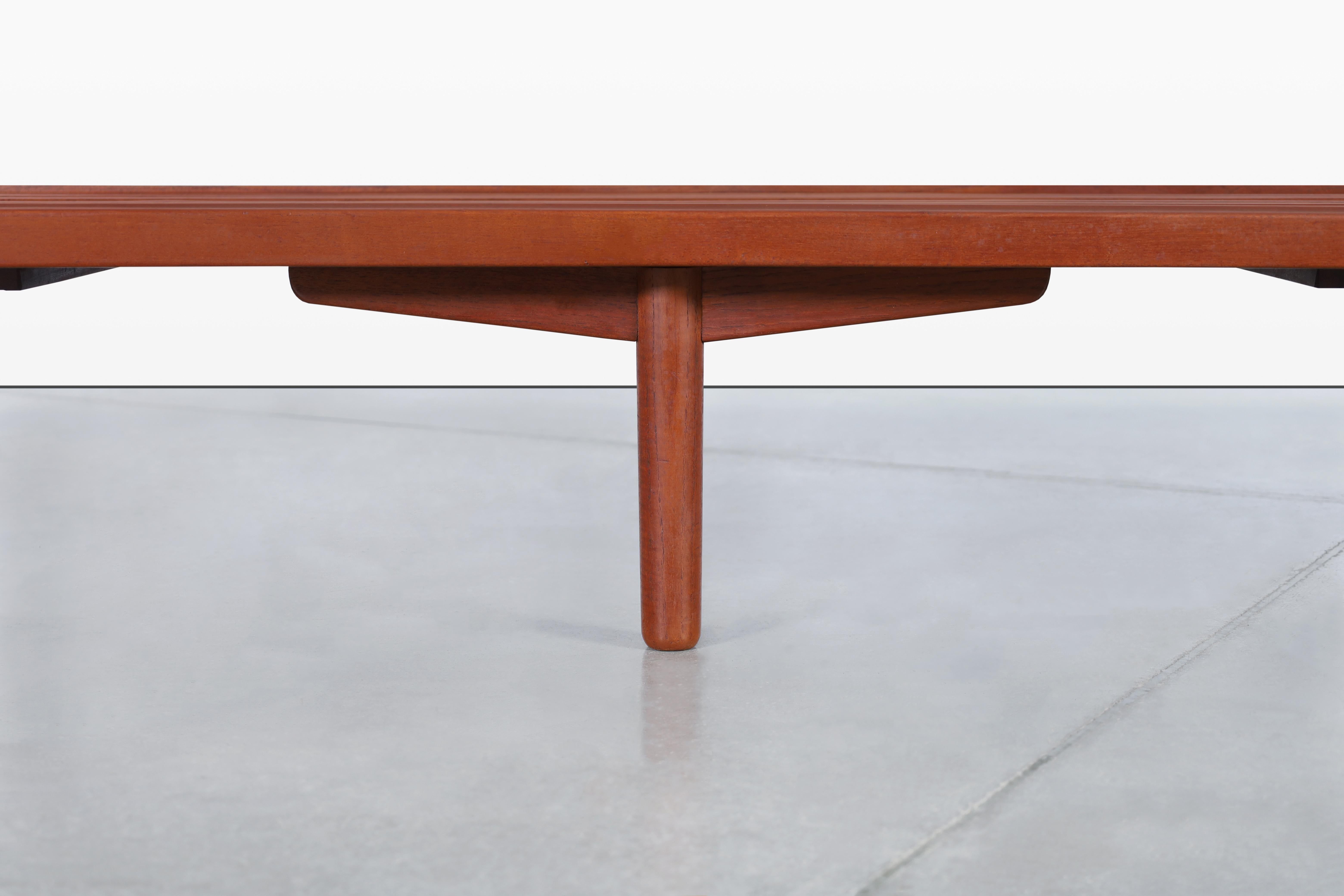 Metà XX secolo Norwegian Teak Modular Bench/Coffee Table by Gerhard Berg for Westnofa in vendita