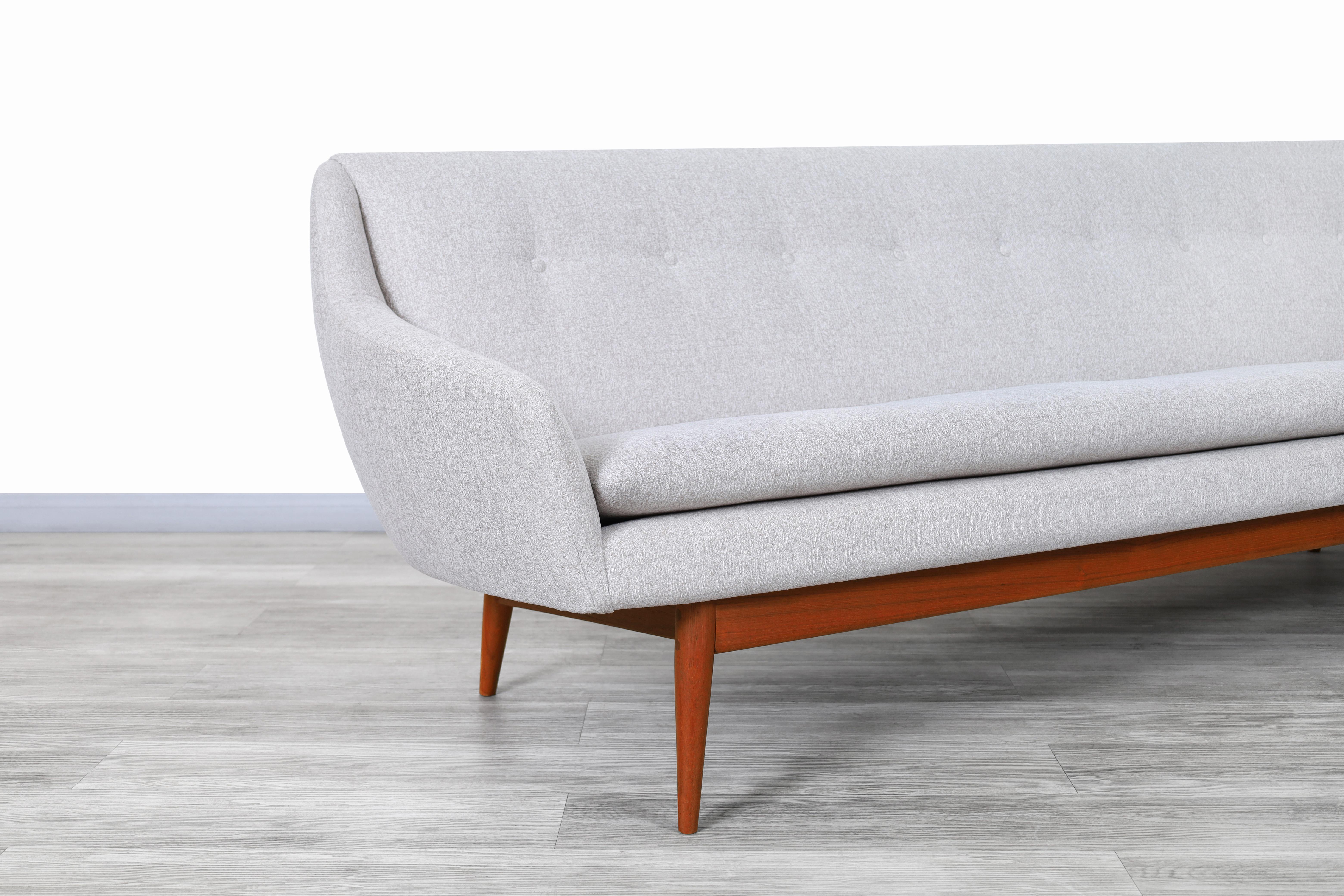 Mid-20th Century Norwegian Teak Sofa by Gerhard Berg for LK Hjelle For Sale