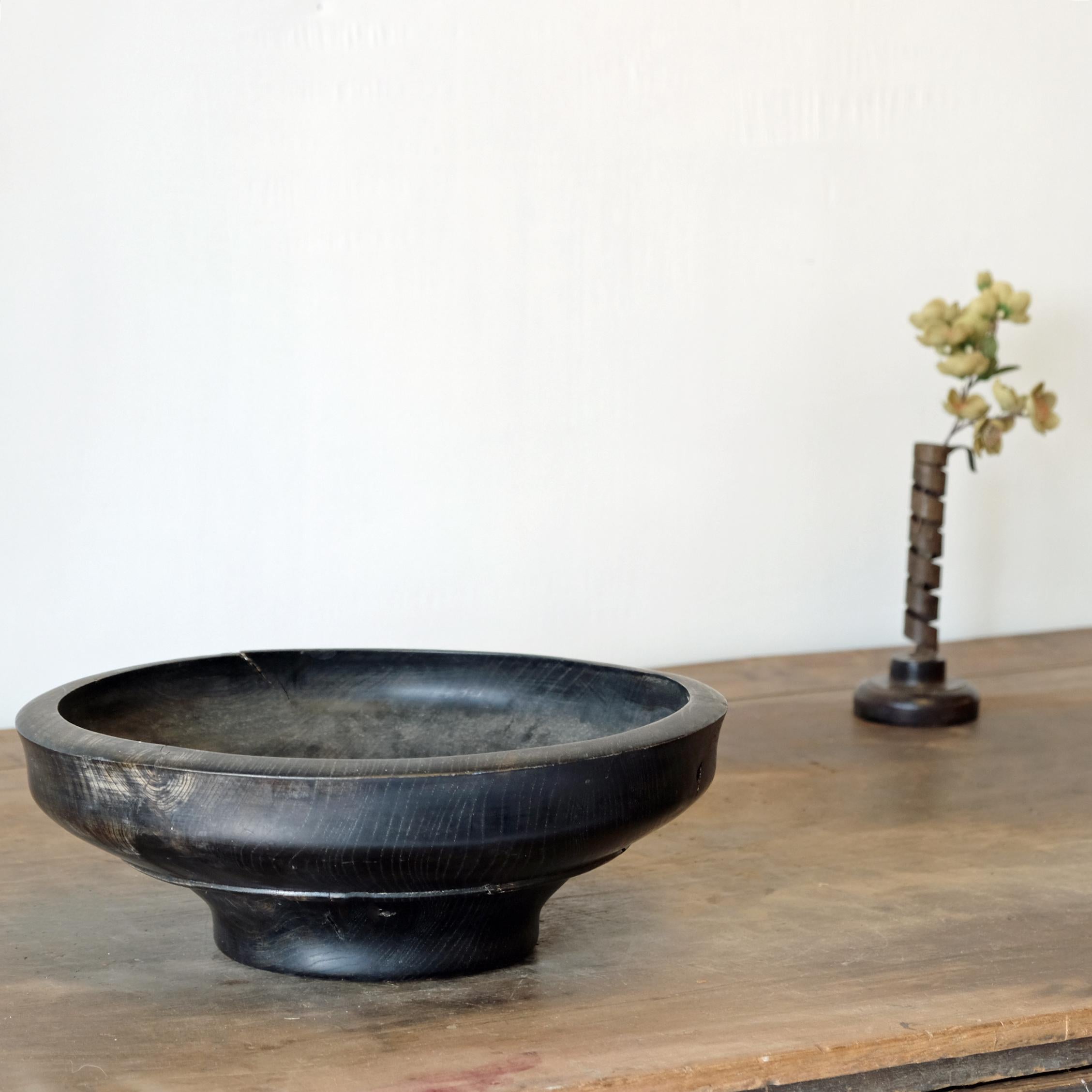 A large Scandinavian turned and stained wooden bowl by renowned Norwegian turner and whittler, Bertie Sømme. It would make a very impressive fruit bowl or would look good displayed on its own as part of a modern rustic interior scheme.

Measures: