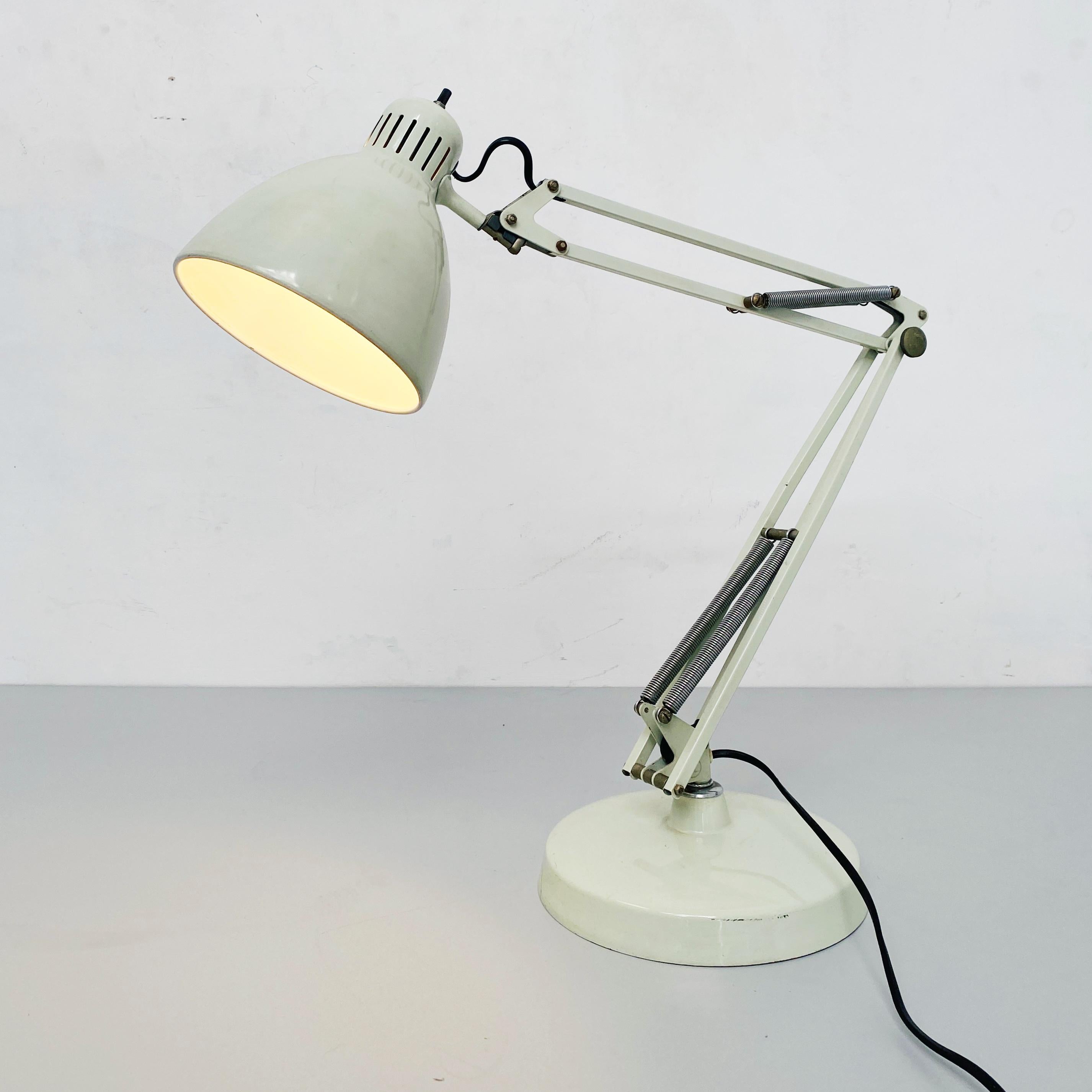 Lampe de bureau norvégienne Naska Loris en métal blanc par Jac Jacobsen pour Luxo, années 1950 en vente 3
