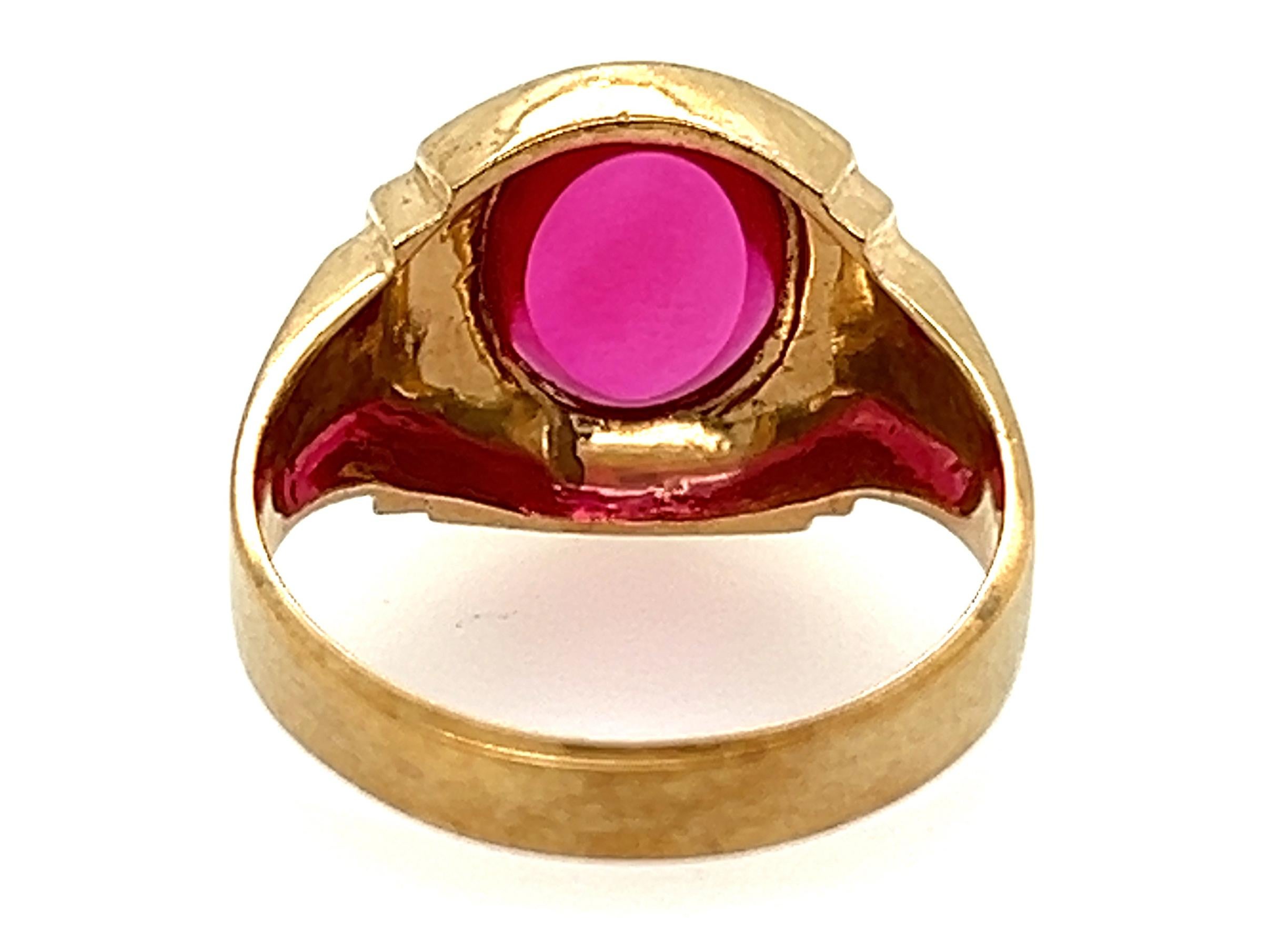 NOS Retro Ruby Mens Cocktail Ring Yellow Gold Antique Original 1940-1950 In New Condition For Sale In Dearborn, MI