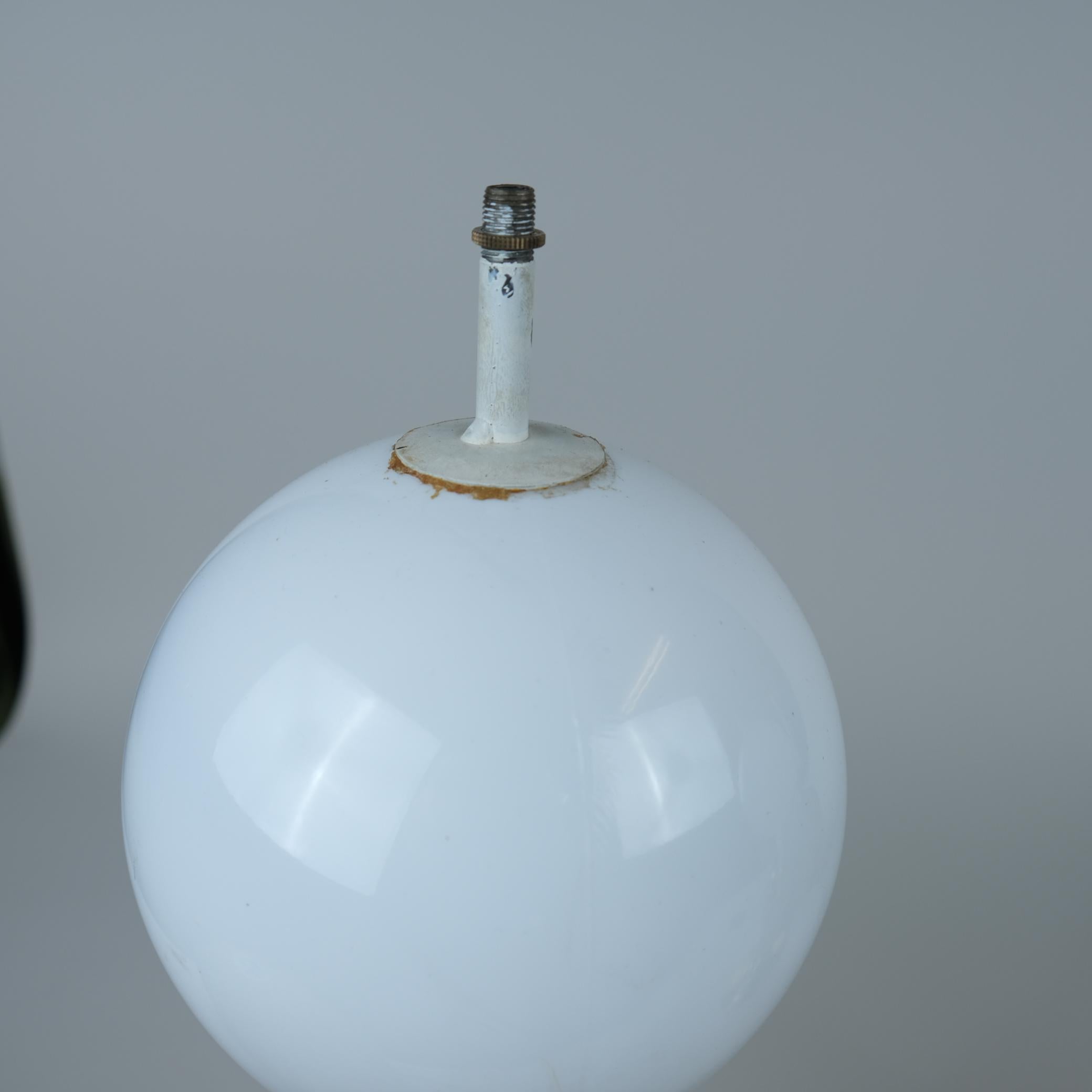Nostalgica coppia di lampade da tavolo Boho di Ker-Lux, ottone e rattan, Finlandia anni '80 in vendita 5
