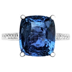 Not Heated 7.58ct Color Change Sapphire and Diamonds, 18 Kt. White Gold, Ring