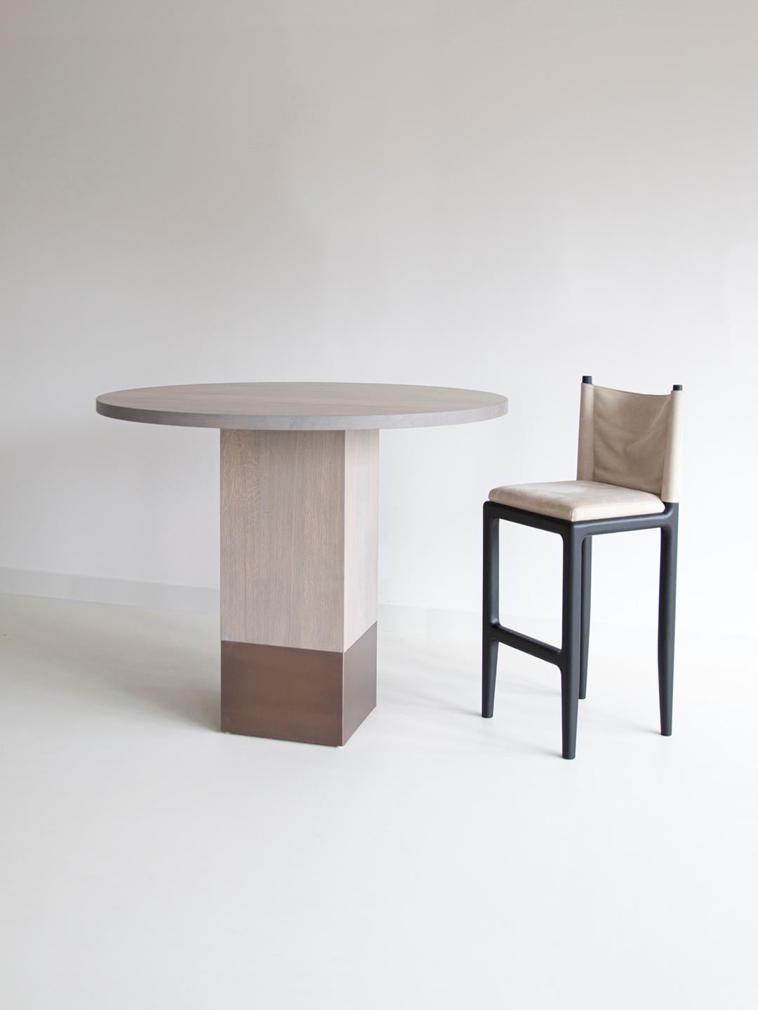 Nota Bene Bar Table by Van Rossum In New Condition For Sale In Geneve, CH