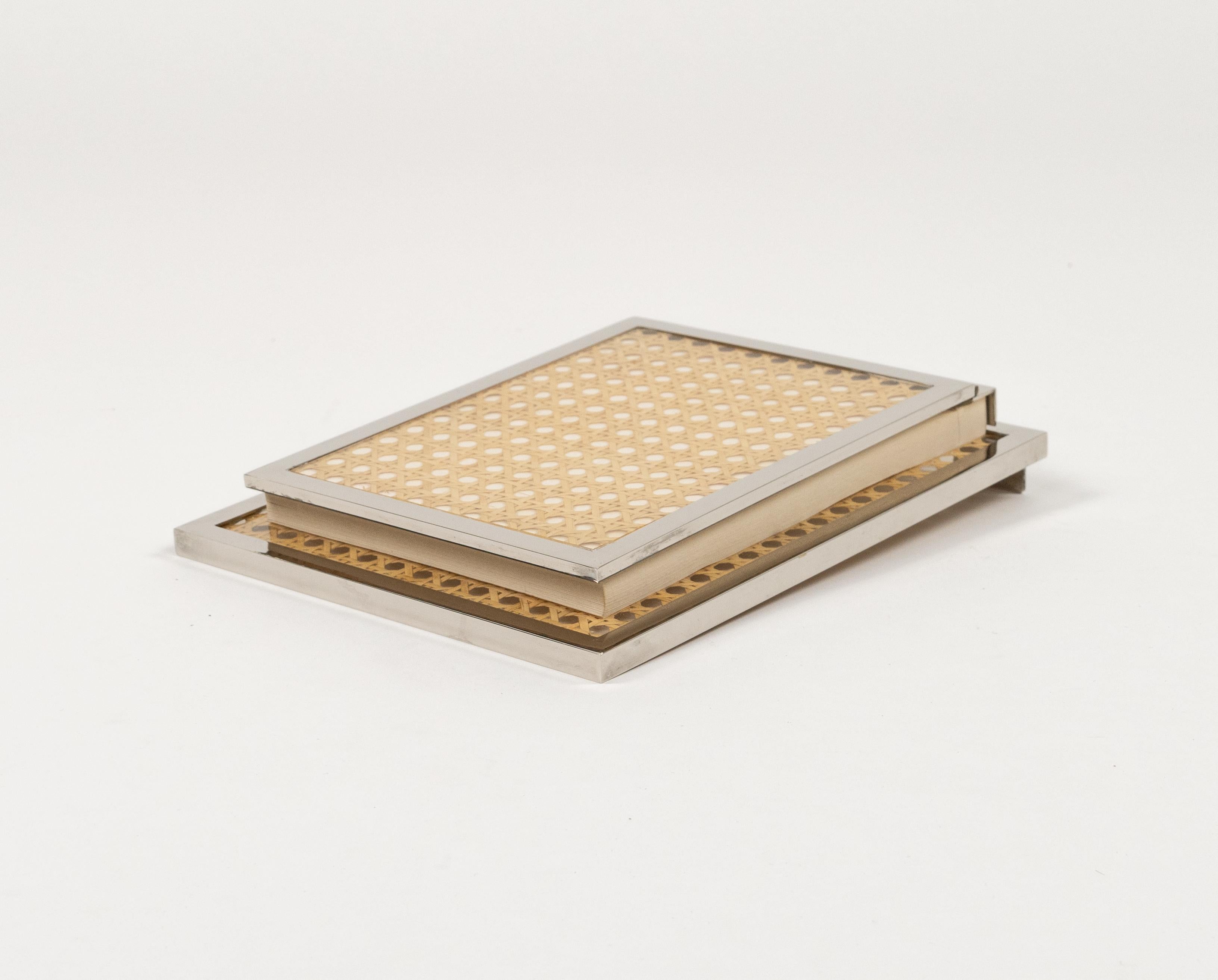 Porte-notes de style Christian Dior en chrome, lucite et osier, Italie, années 1970 en vente 5