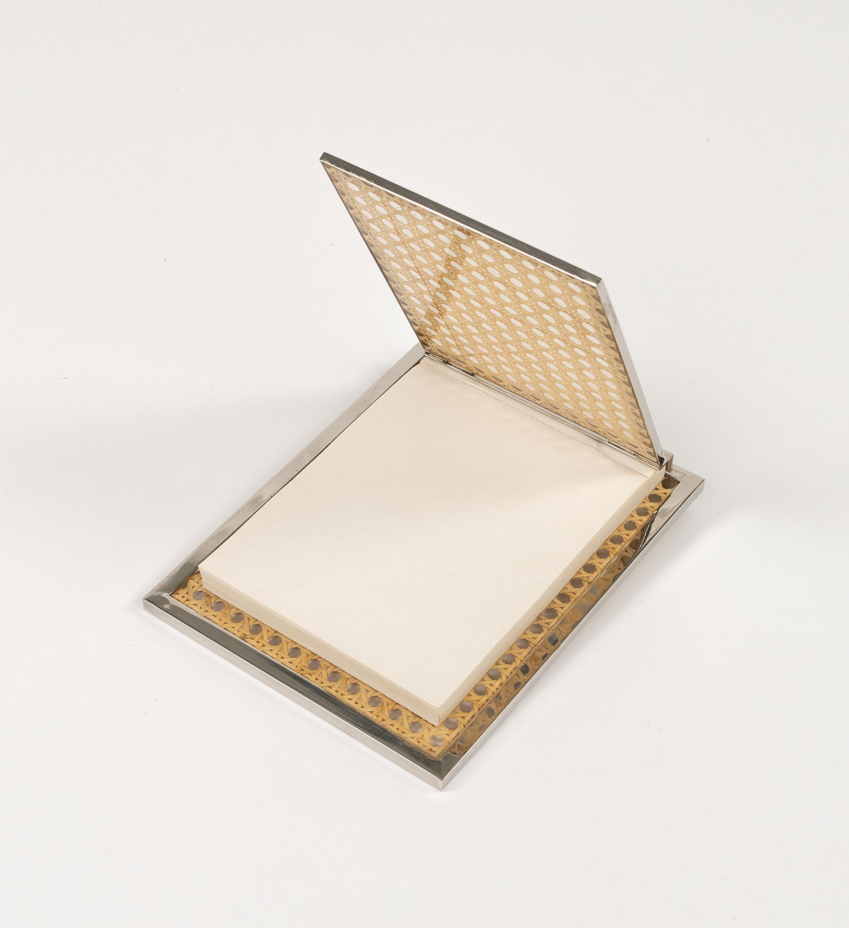 Porte-notes de style Christian Dior en chrome, lucite et osier, Italie, années 1970 en vente 8