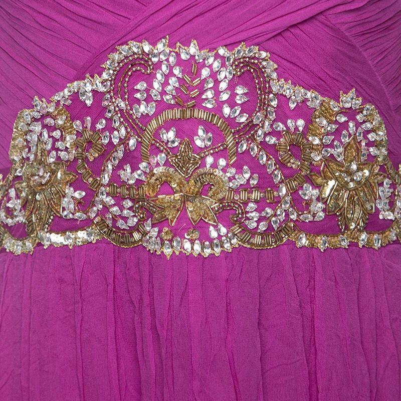 Notte By Marchesa Magenta - Robe grecque drapée en mousseline embellie S Bon état à Dubai, Al Qouz 2