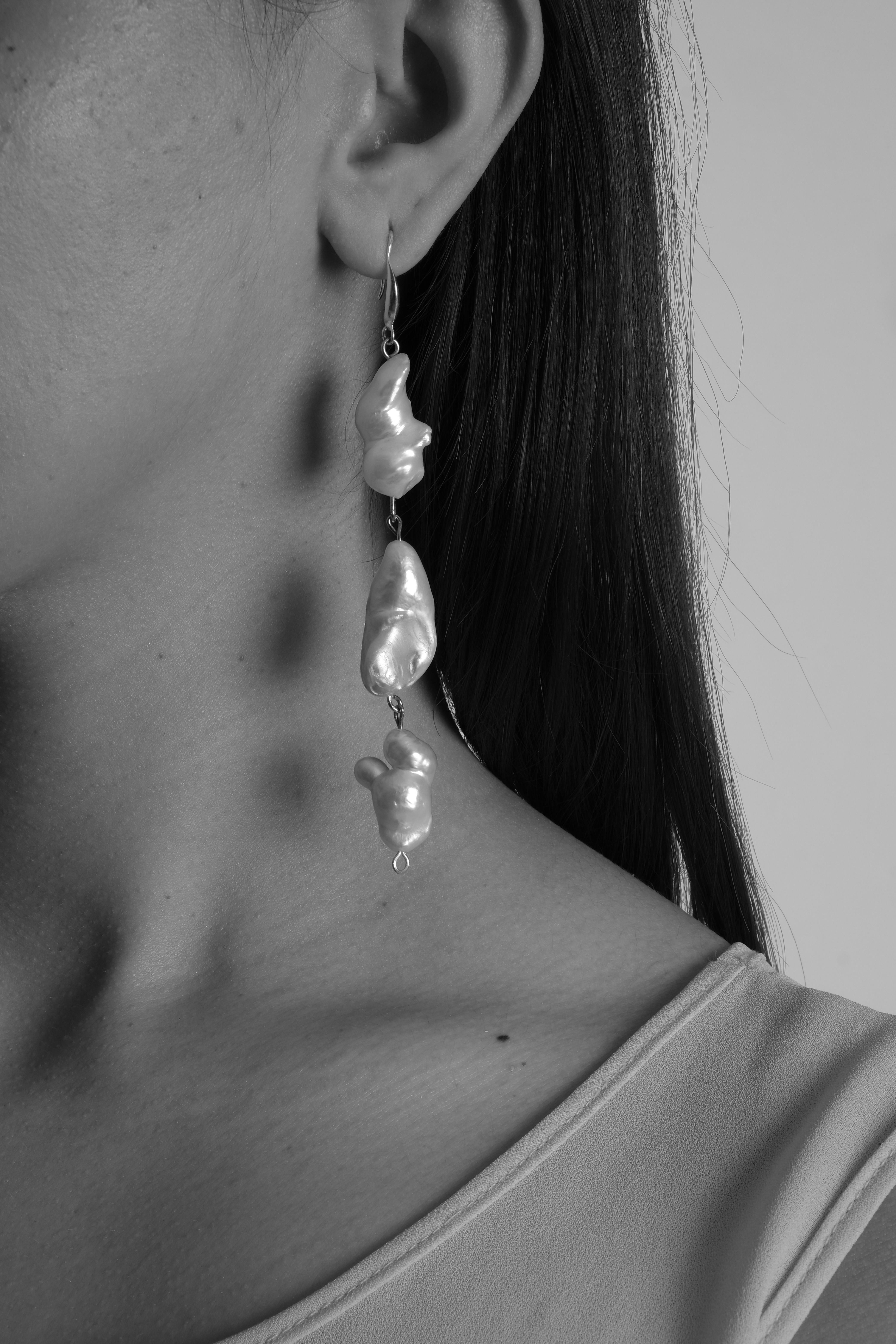 Freshwater baroque pearls earring with sterling silver
