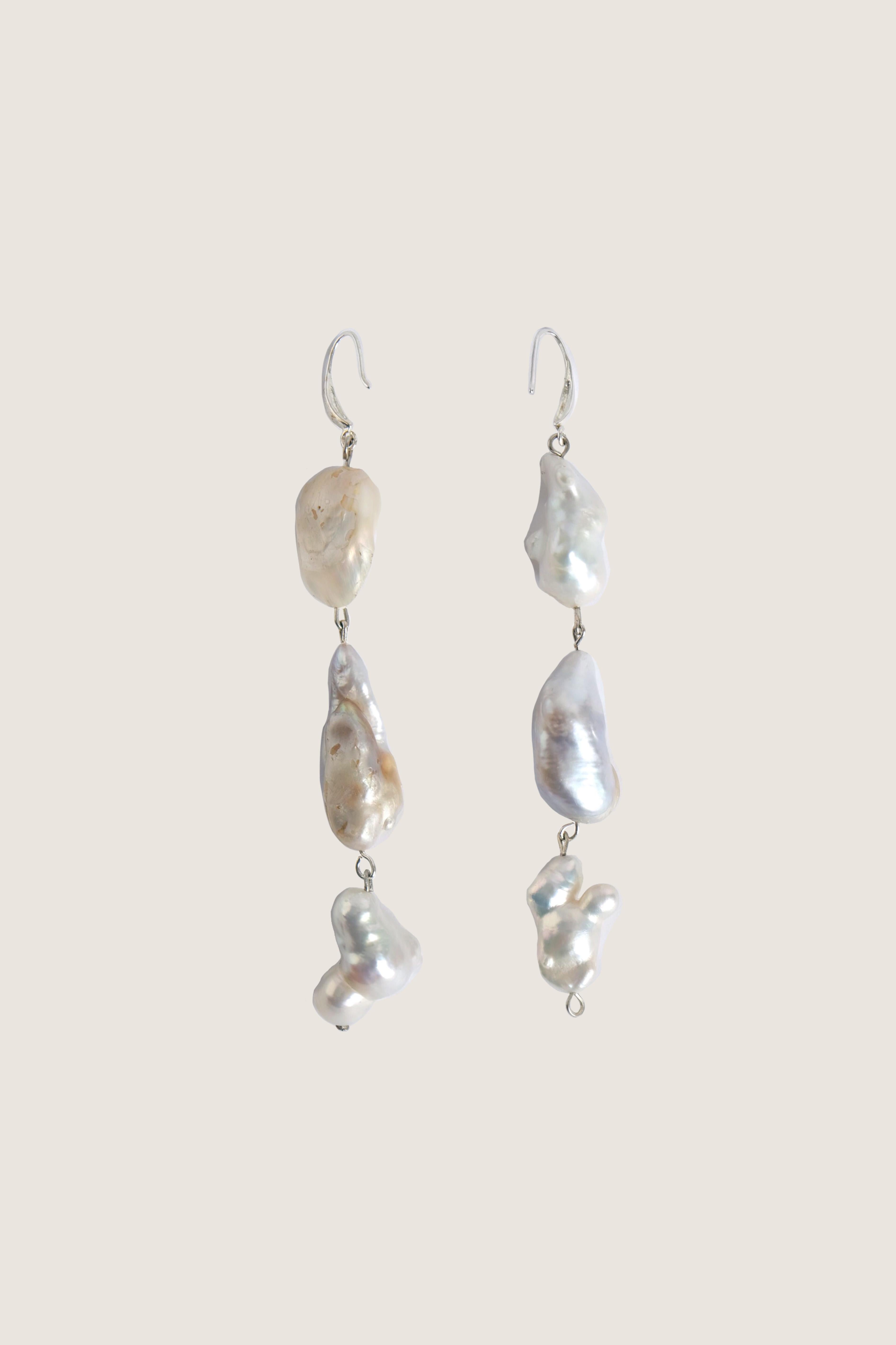 Uncut Notte Pearl Earring For Sale