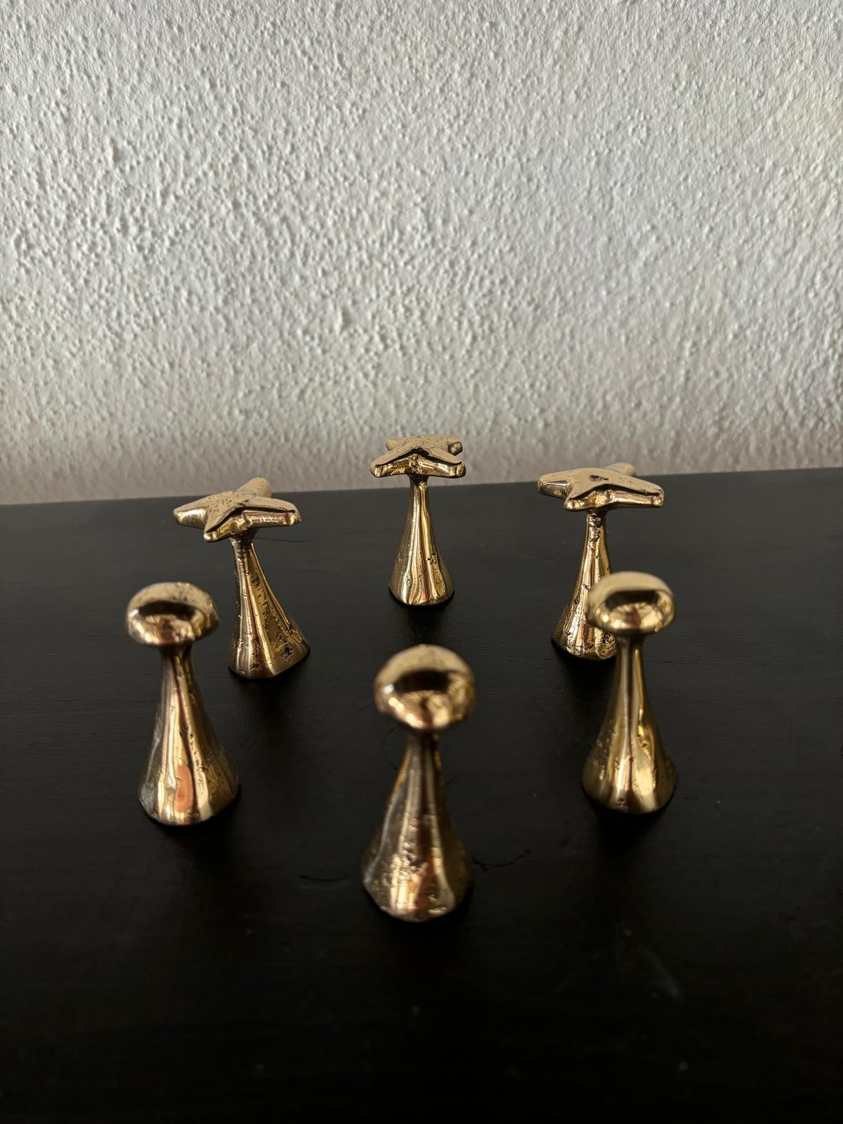 Cast Noughts & Crosses Game M001 handmade in cast brass & aluminium
