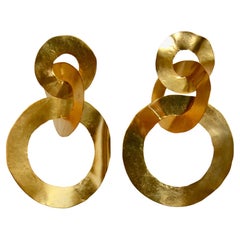 Nounzein Gilded Brass 3 Circle Earrings