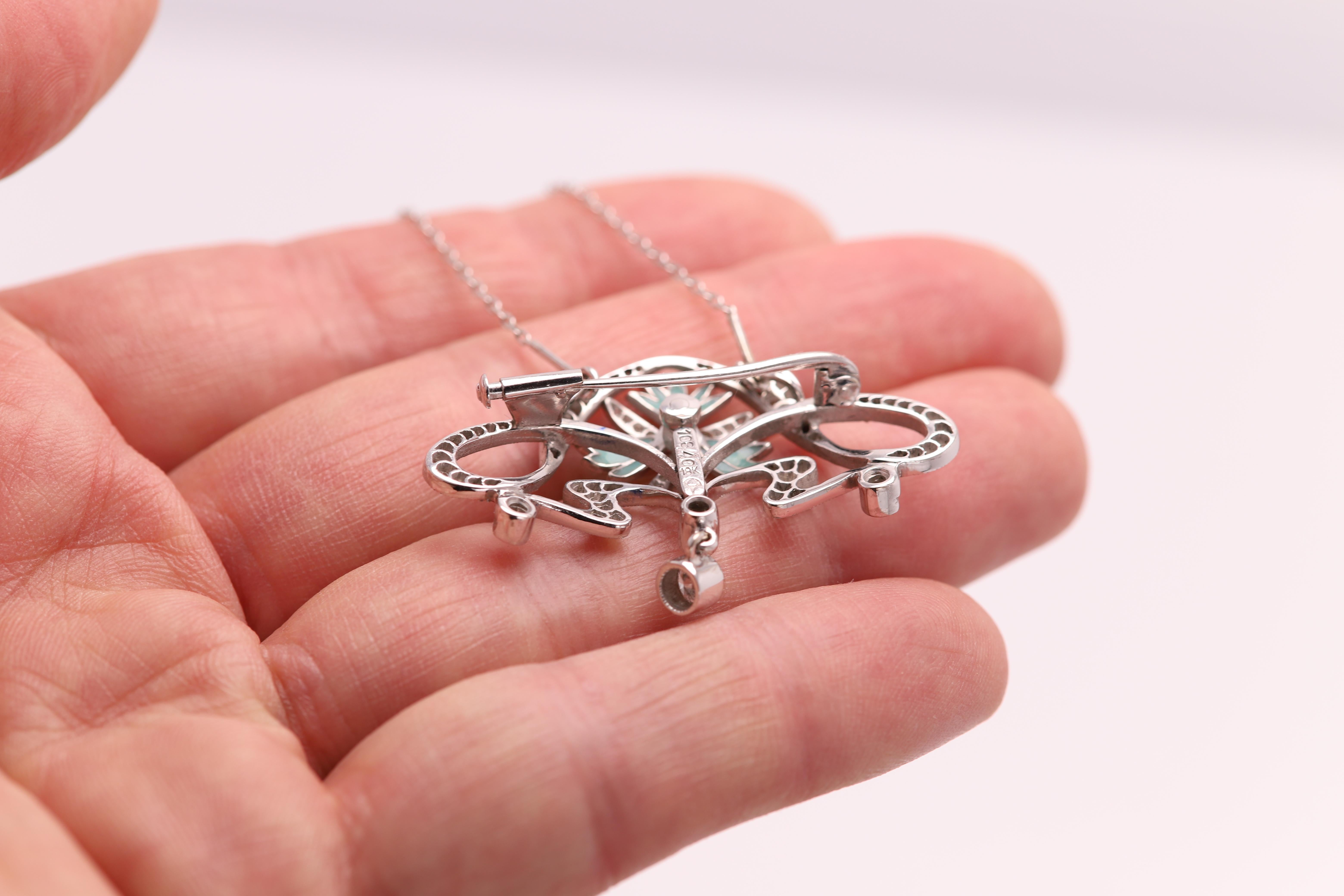 Broche pendentif en forme de fleur en or 18 carats, émail et diamants, style nouveau en vente 4