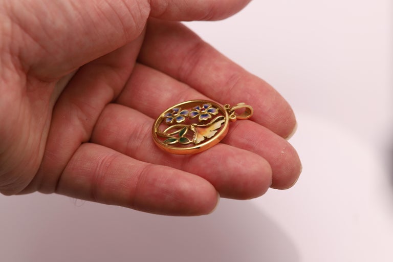 Nouveau Enamel Pendant 18 Karat Gold Flower Style For Sale at 1stDibs
