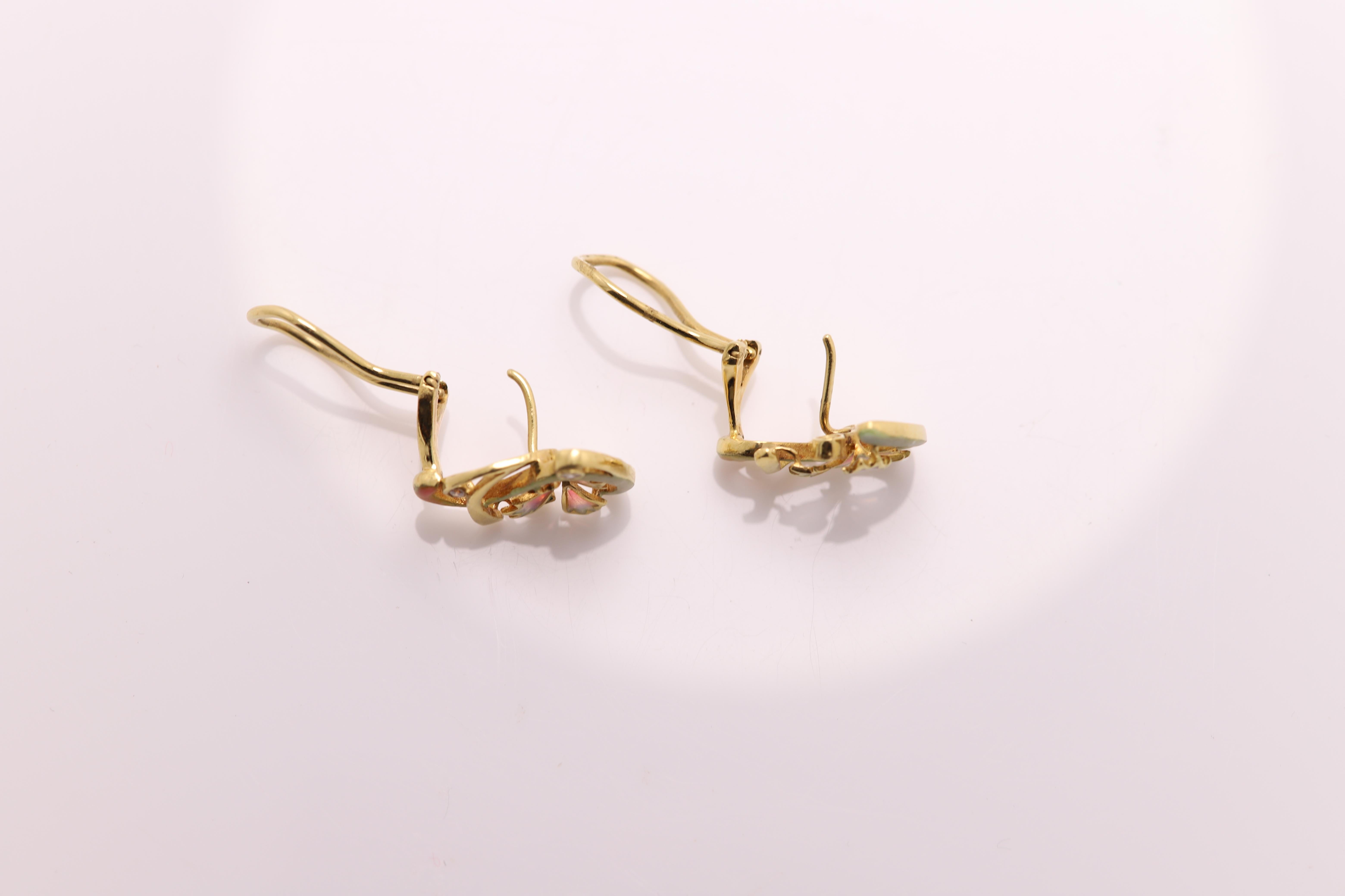 Jugendstil-Emaille-Ohrringe aus 18 Karat Gelbgold und Diamanten (Rundschliff) im Angebot