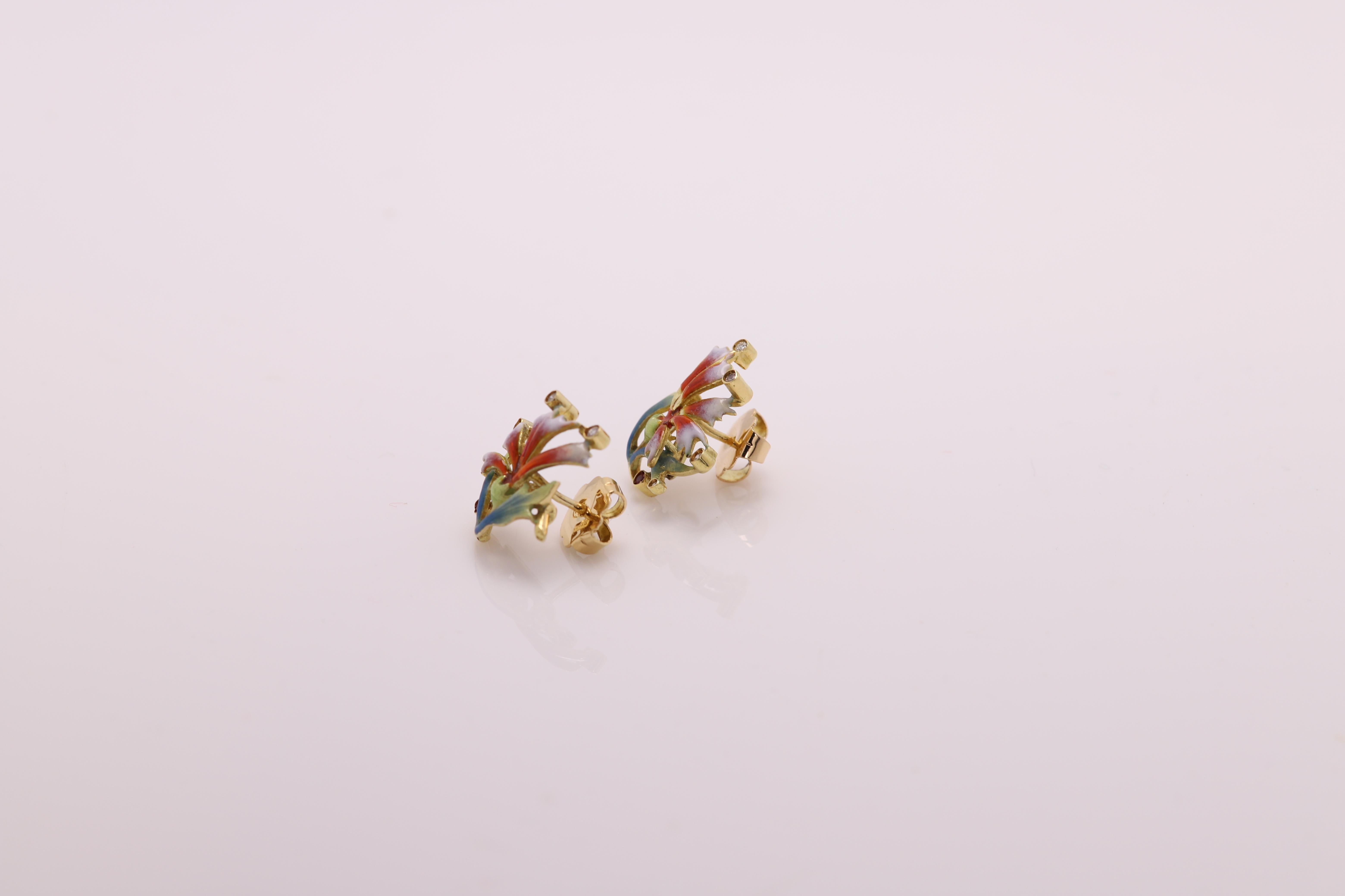 Jugendstil-Emaille-Ohrringe aus 18 Karat Gelbgold  (Art nouveau) im Angebot