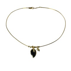 Collier pendentif Nouvelle Bague en or jaune 18 carats et émail