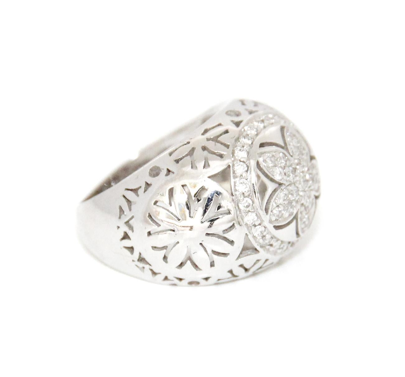 Brilliant Cut Nouvelle Bague 18K White Gold, Diamonds Ring For Sale