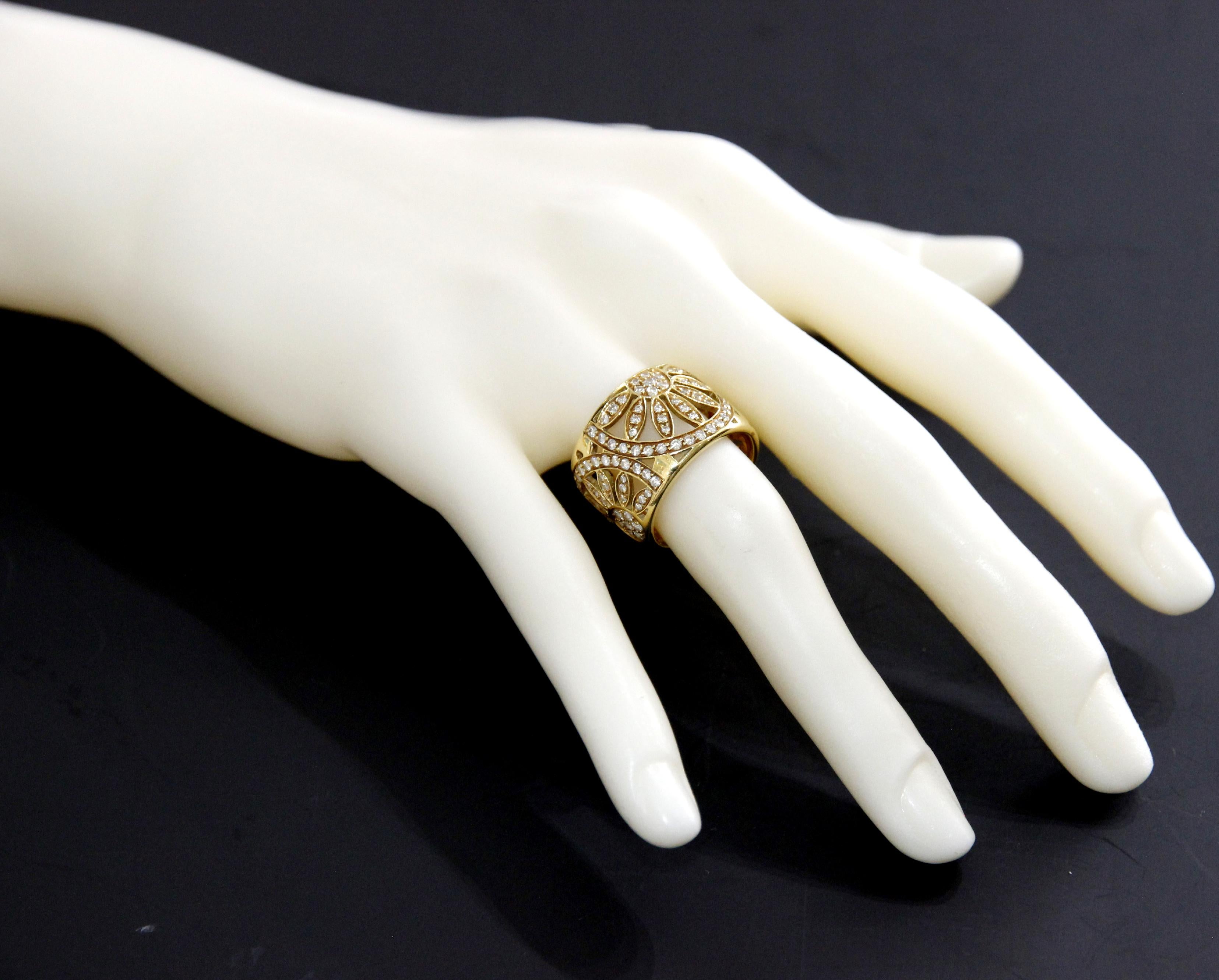 Nouvelle Bague 18K Yellow Gold Diamond  Ring
Diamonds 0.99ctw
Size 7.5
Retail $9,700.00