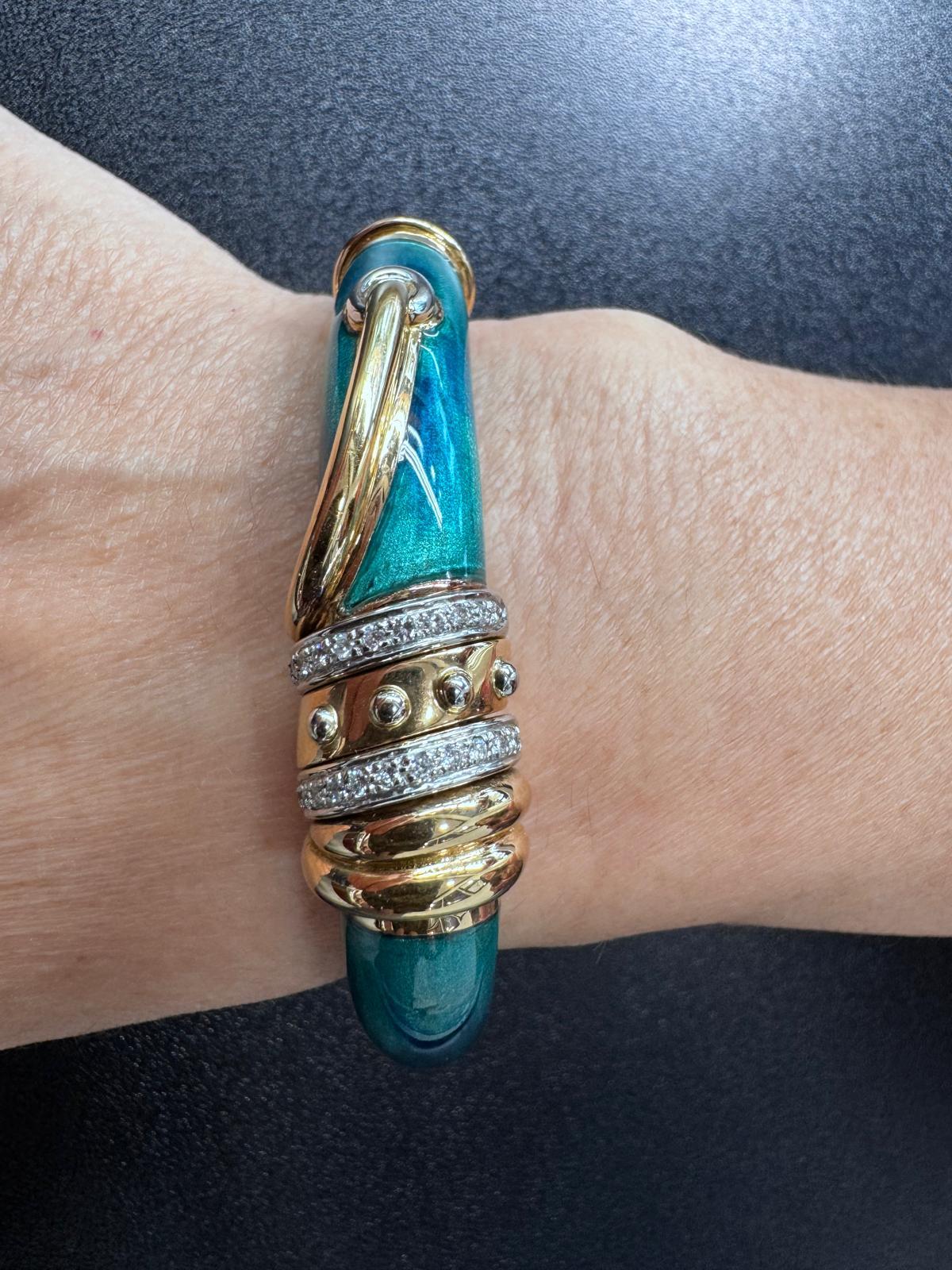 Nouvelle Bague Enamel & Diamond Bangle For Sale 1