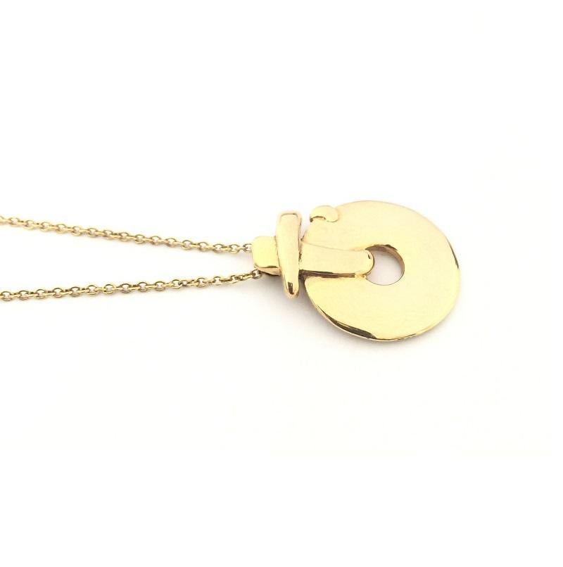 Collier Nouvelle Bague en or jaune 18k 
Longueur de la chaîne : 18 pouces
C875