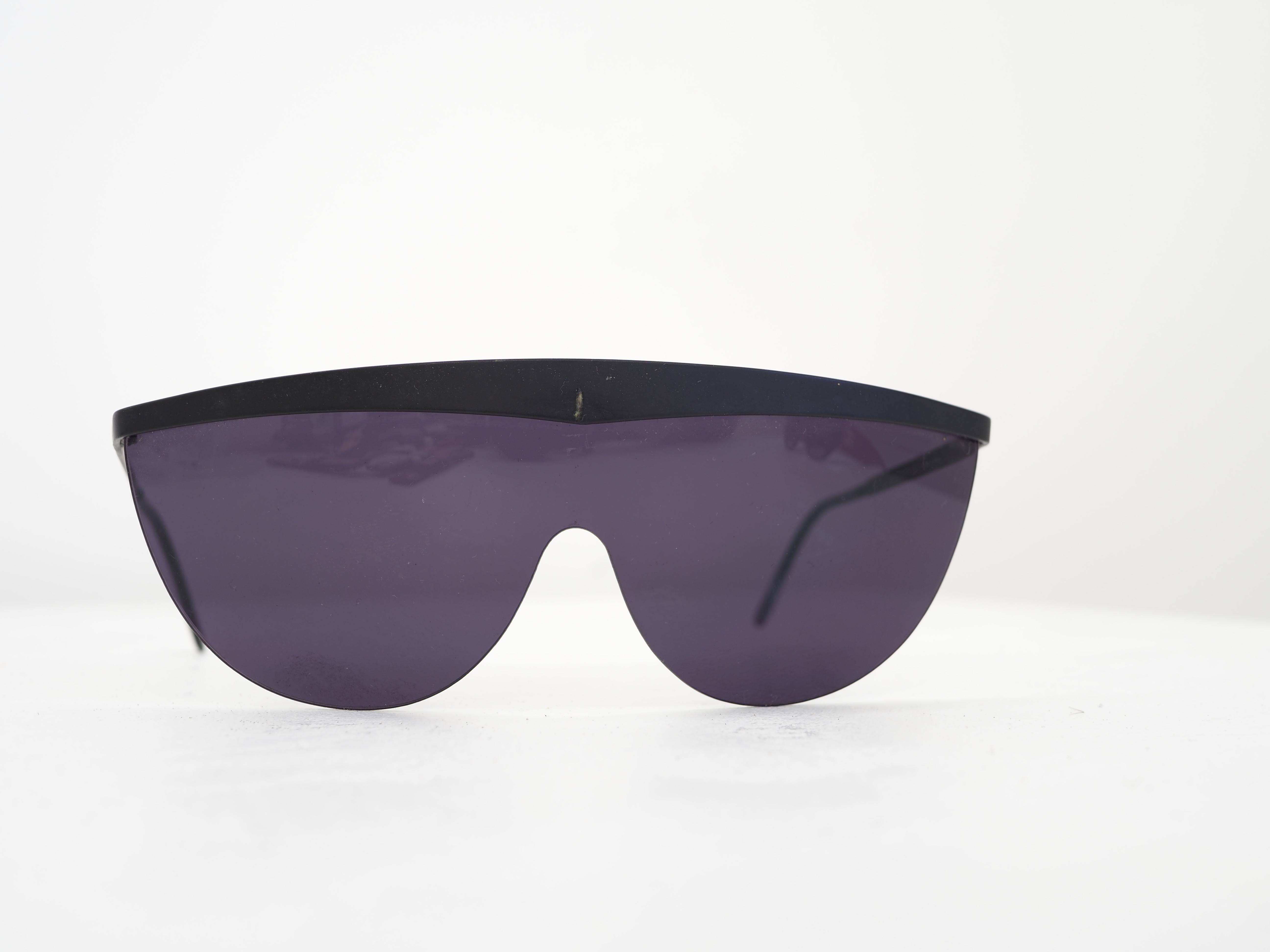 Nouvelle vintage black sunglasses 4