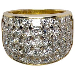 Nova 18 Karat Yellow Gold and 5.16 Carat Princess Cut Diamond Band Ring