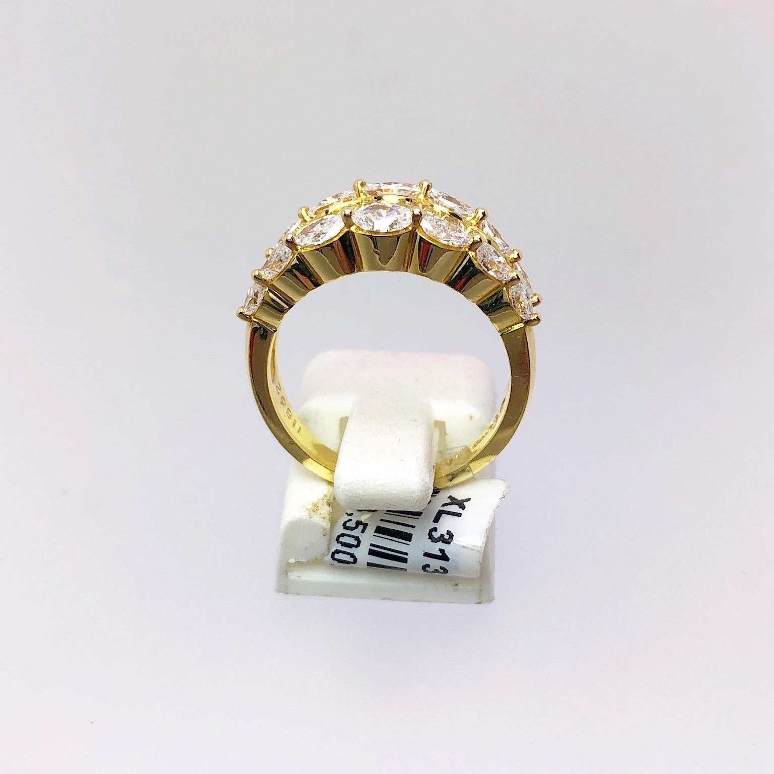Women's or Men's Nova 18 Karat Yellow Gold, 2.33 Carat Baguette and Marquise Diamond Ring For Sale