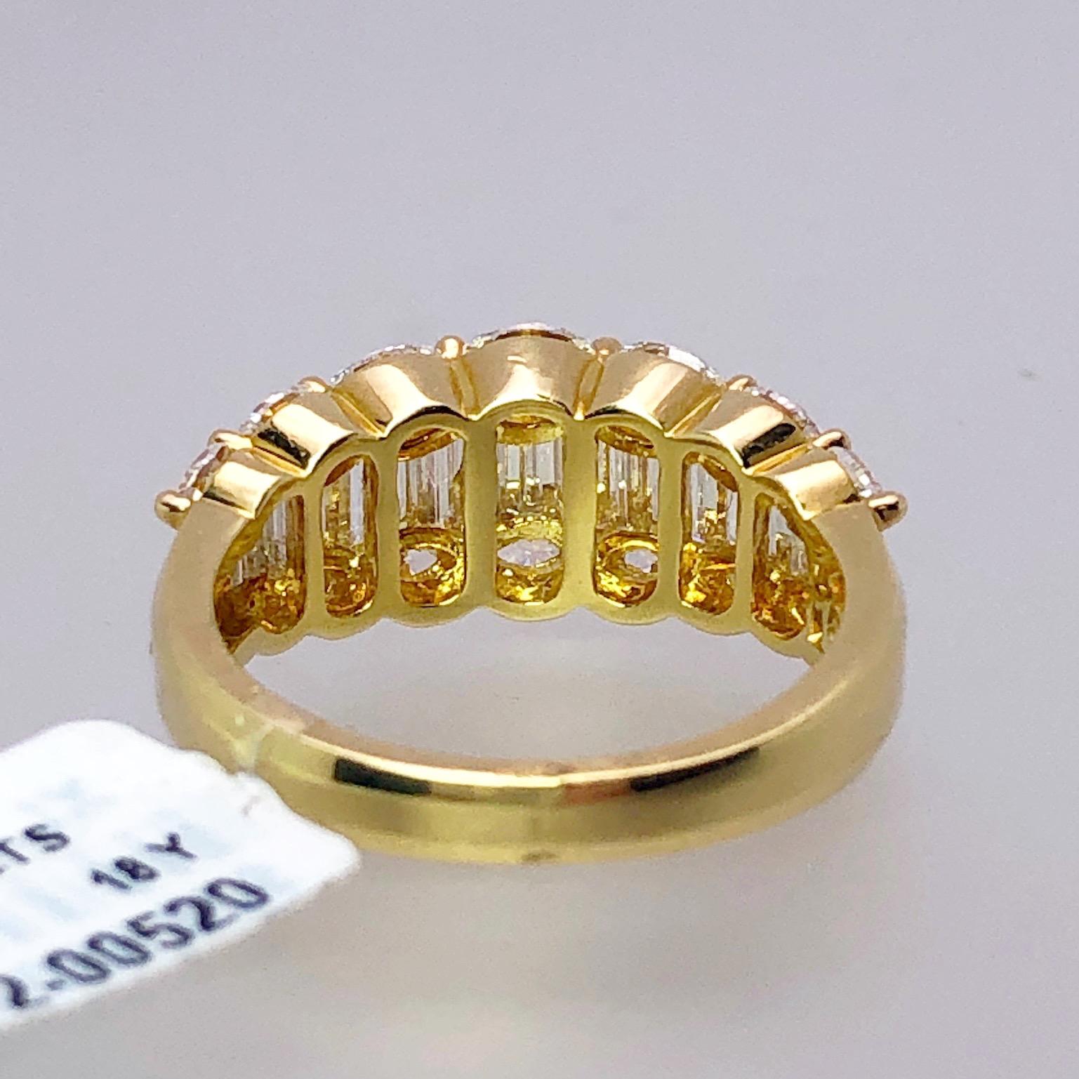 Nova 18 Karat Yellow Gold, 2.33 Carat Baguette and Marquise Diamond Ring For Sale 1