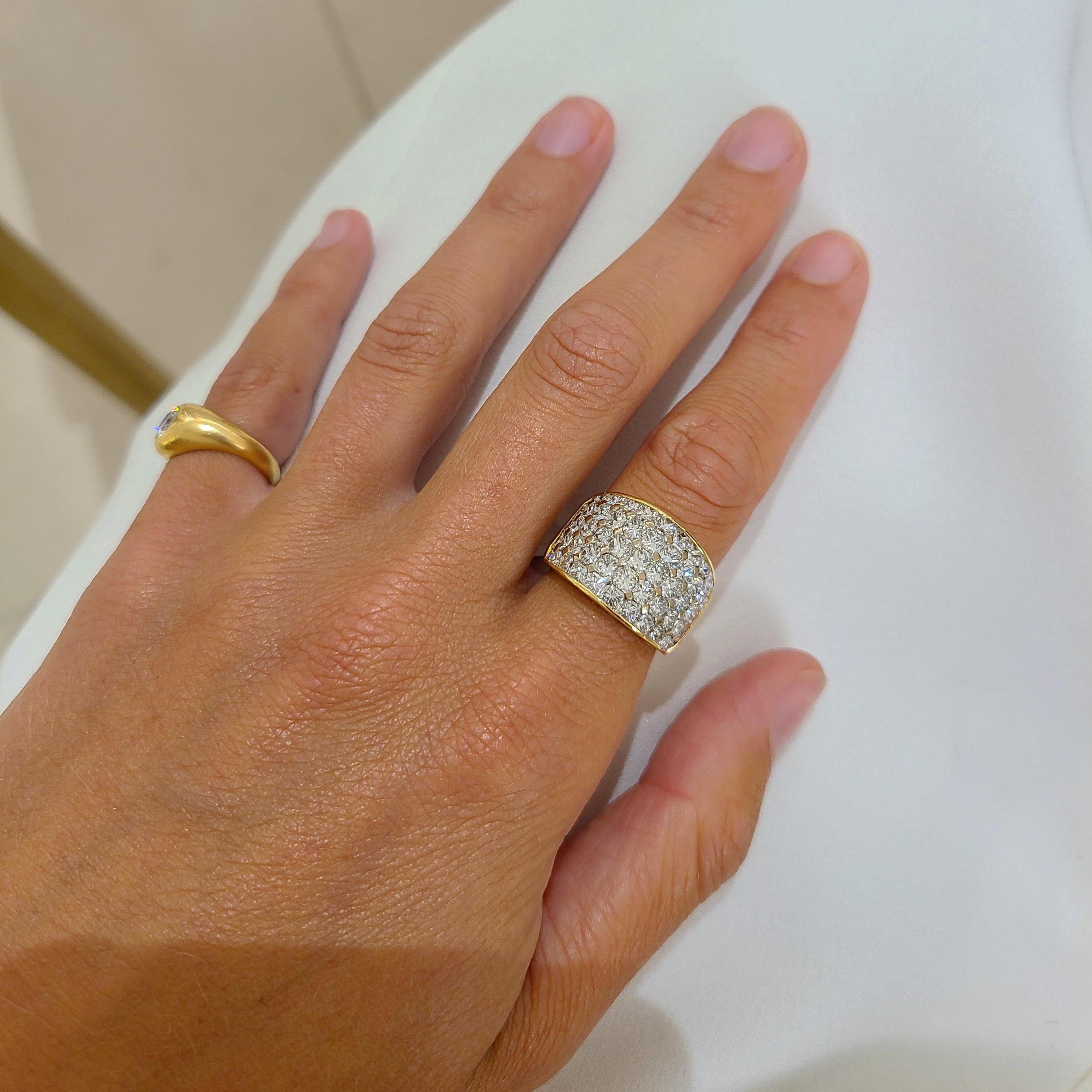 Taille princesse Nova Bague à anneau en or jaune 18 carats et diamants taille princesse de 5,16 carats en vente