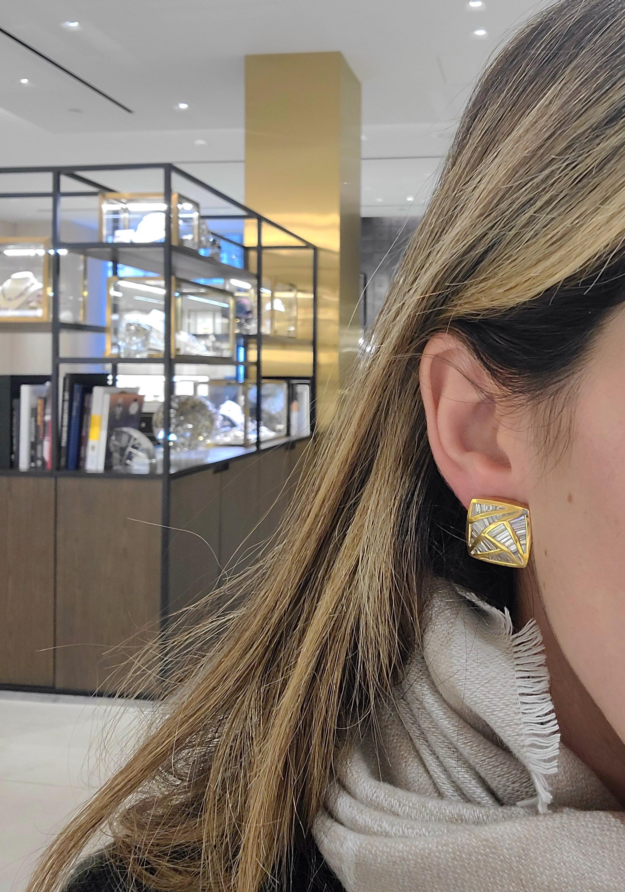 Contemporary Nova 18 Karat Yellow Gold, 5.29 Carat Invisibly-Set Diamond Geometric Earrings