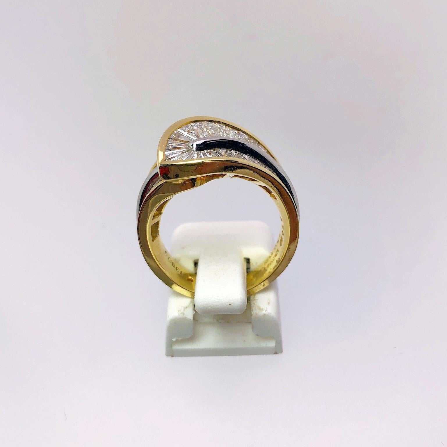 Women's or Men's Nova 18 Karat Yellow Gold and Platinum 2.75 Carat Diamond Baguette Ring For Sale