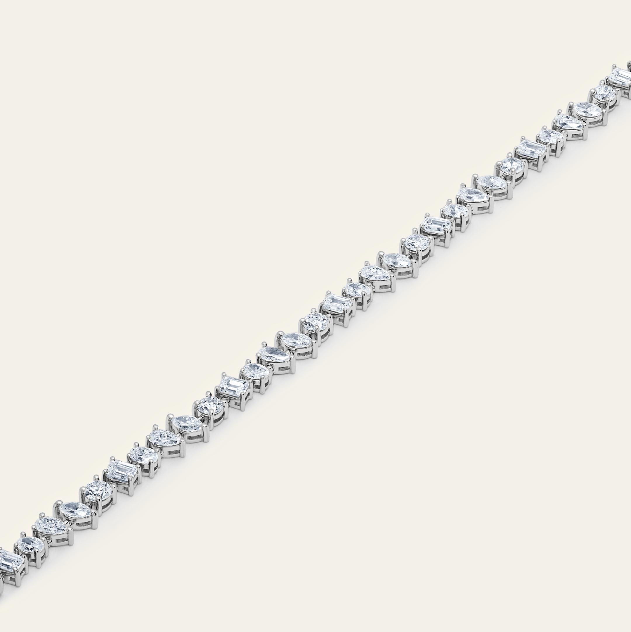 Nova 7 Carat Diamond Confetti Tennis Bracelet In New Condition For Sale In New York, NY