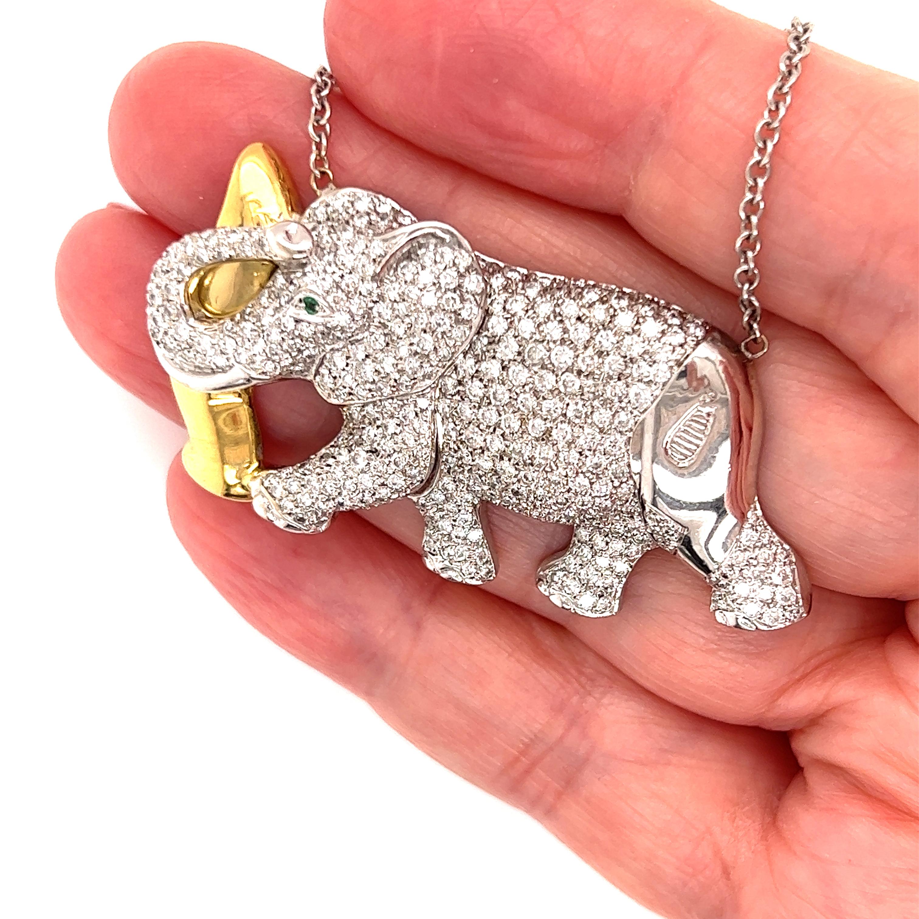 Nova Diamonds & Emerald 18k Two Tone Gold Elephant Pendant Necklace  In Excellent Condition For Sale In Boca Raton, FL