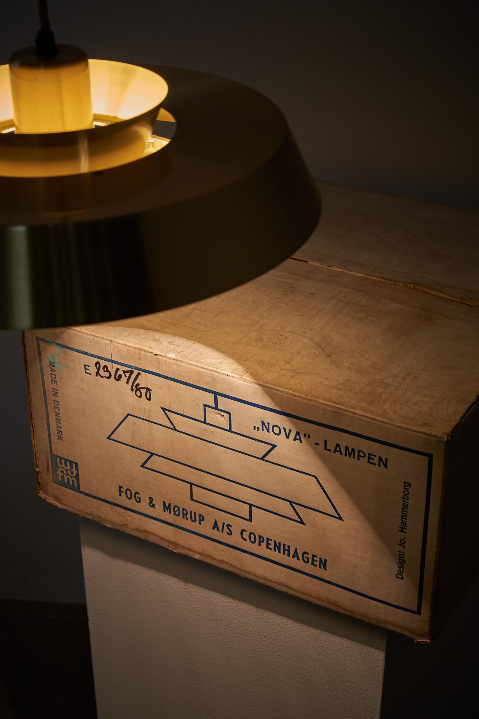 Fait main Pendentif Nova en laiton de Hammerborg, non utilisé avec la boîte OG en vente