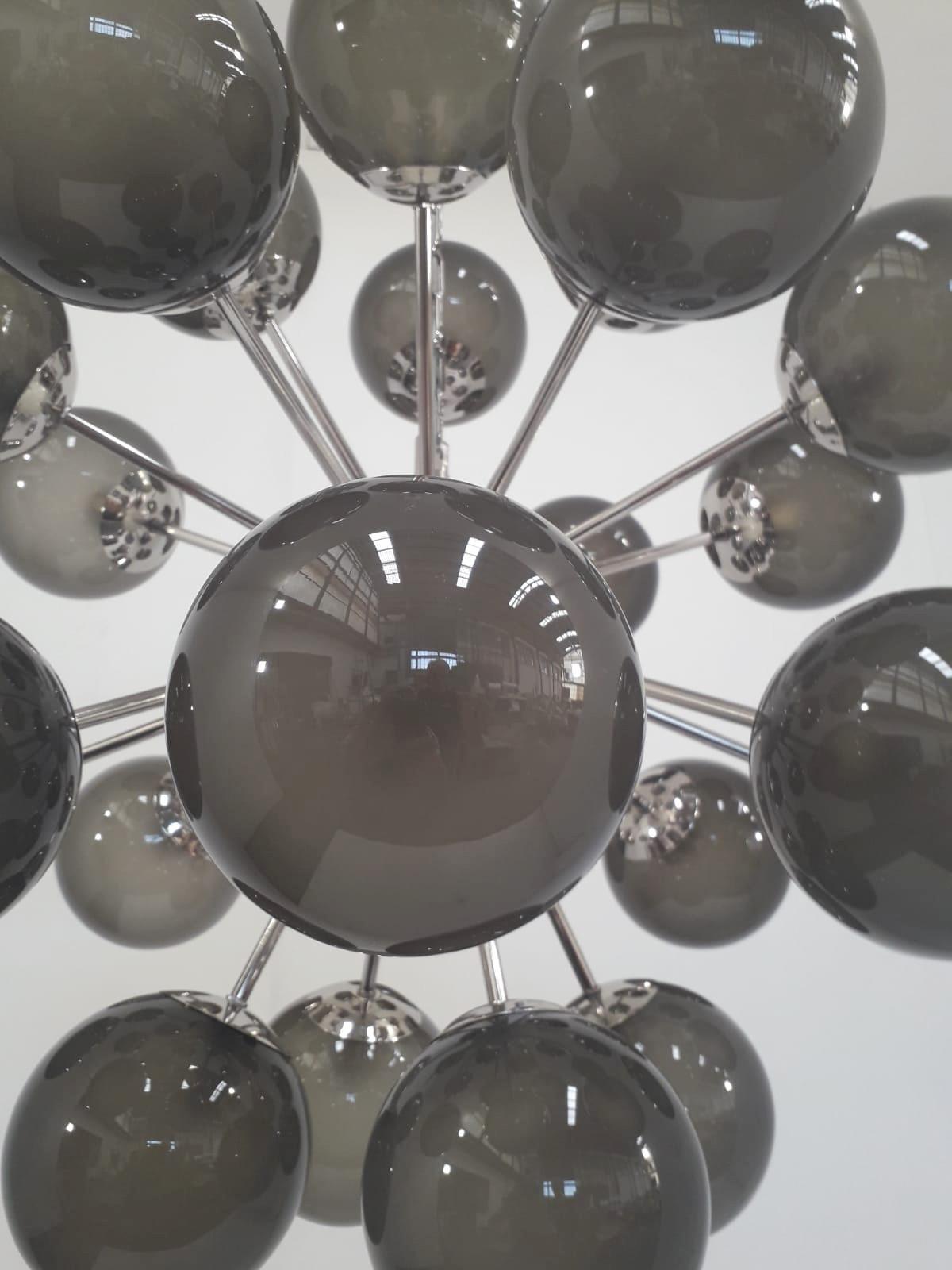 Mid-Century moderno Lampadario Nova Sputnik di Fabio Ltd in vendita