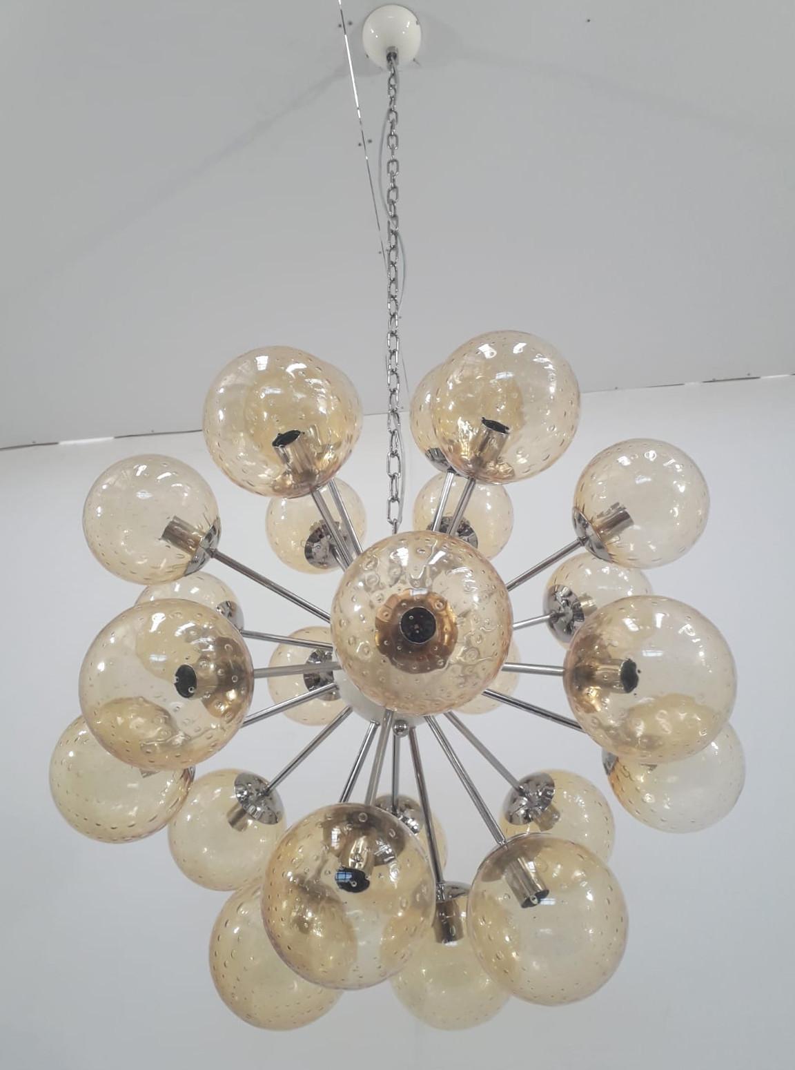 Mid-Century moderno Lampadario Nova Sputnik di Fabio Ltd in vendita