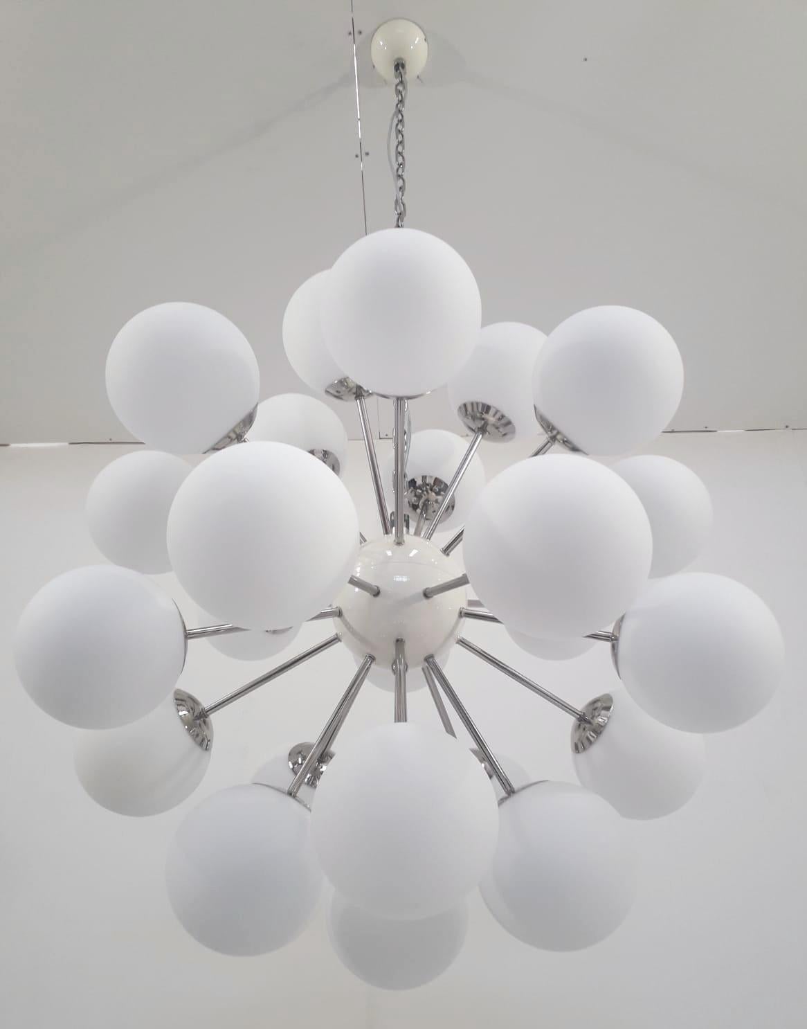 Italiano Lampadario Nova Sputnik di Fabio Ltd in vendita