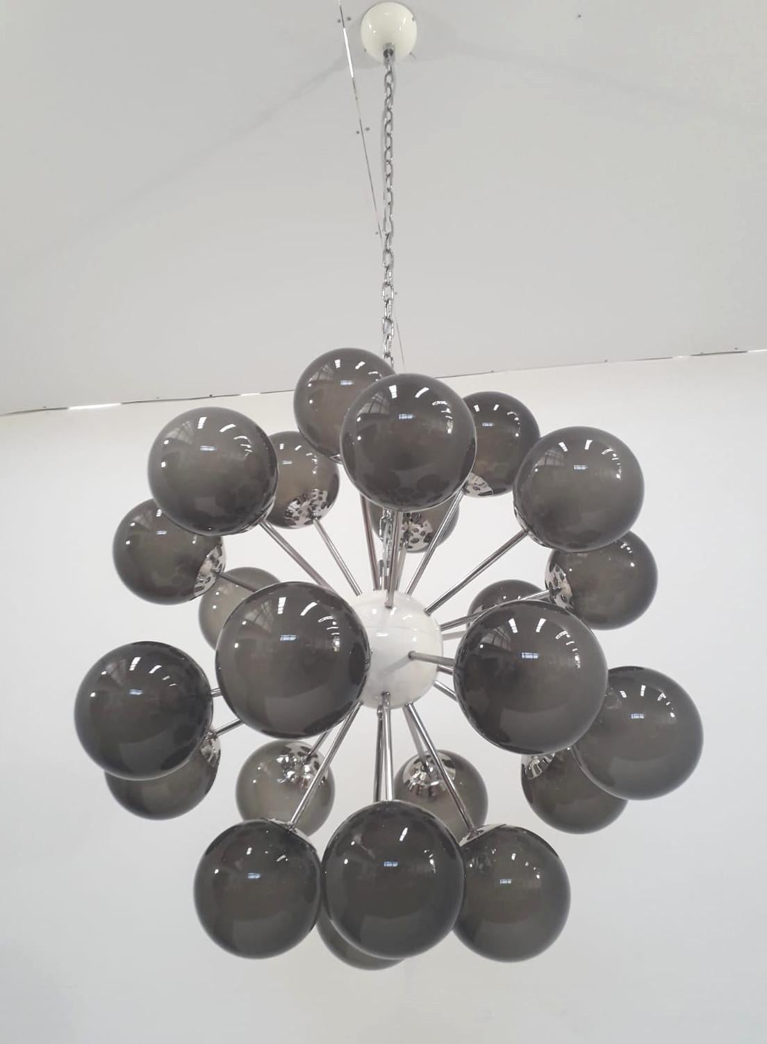 Lucidato Lampadario Nova Sputnik di Fabio Ltd in vendita