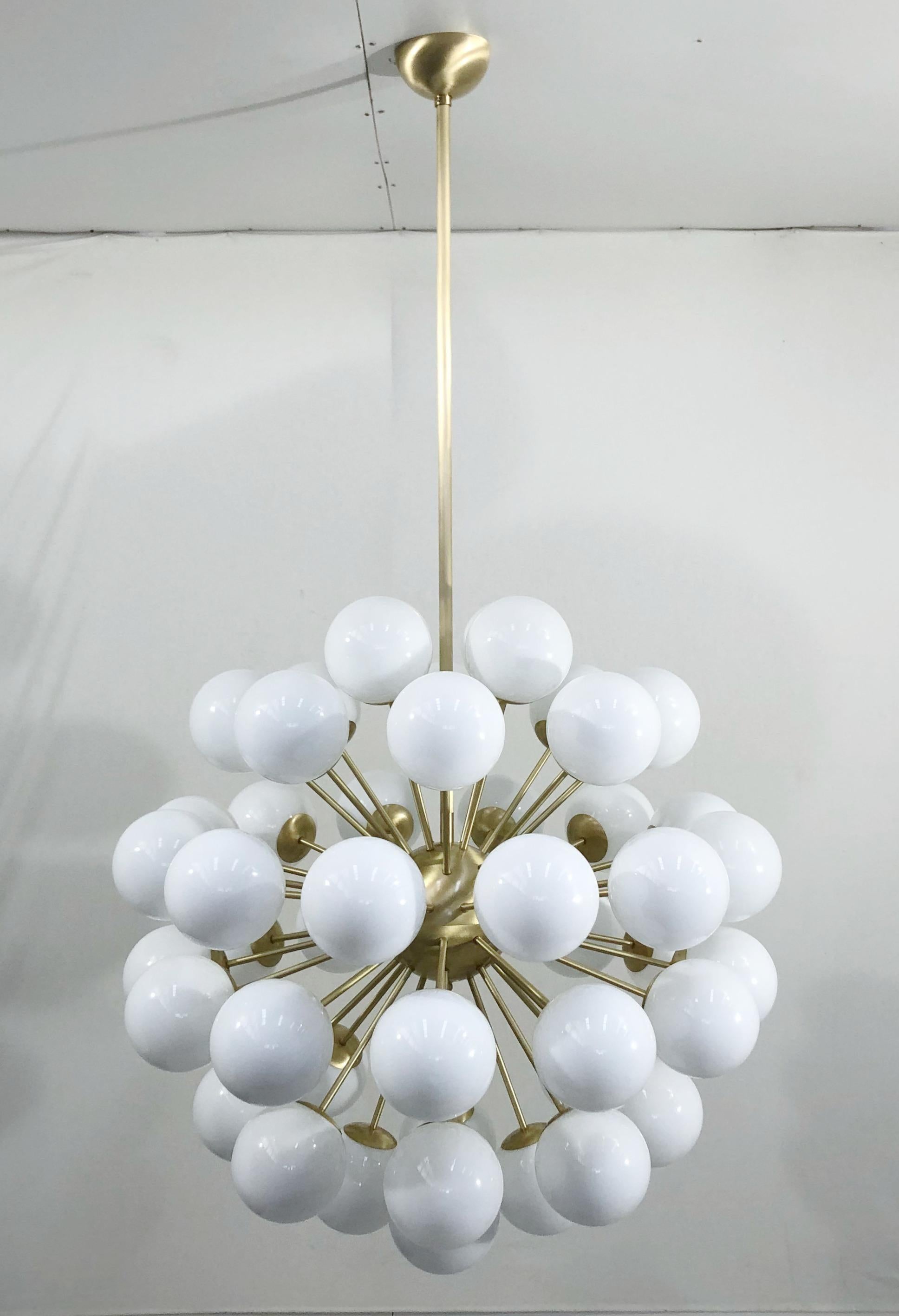 XXI secolo e contemporaneo Lampadario Nova Sputnik di Fabio Ltd in vendita